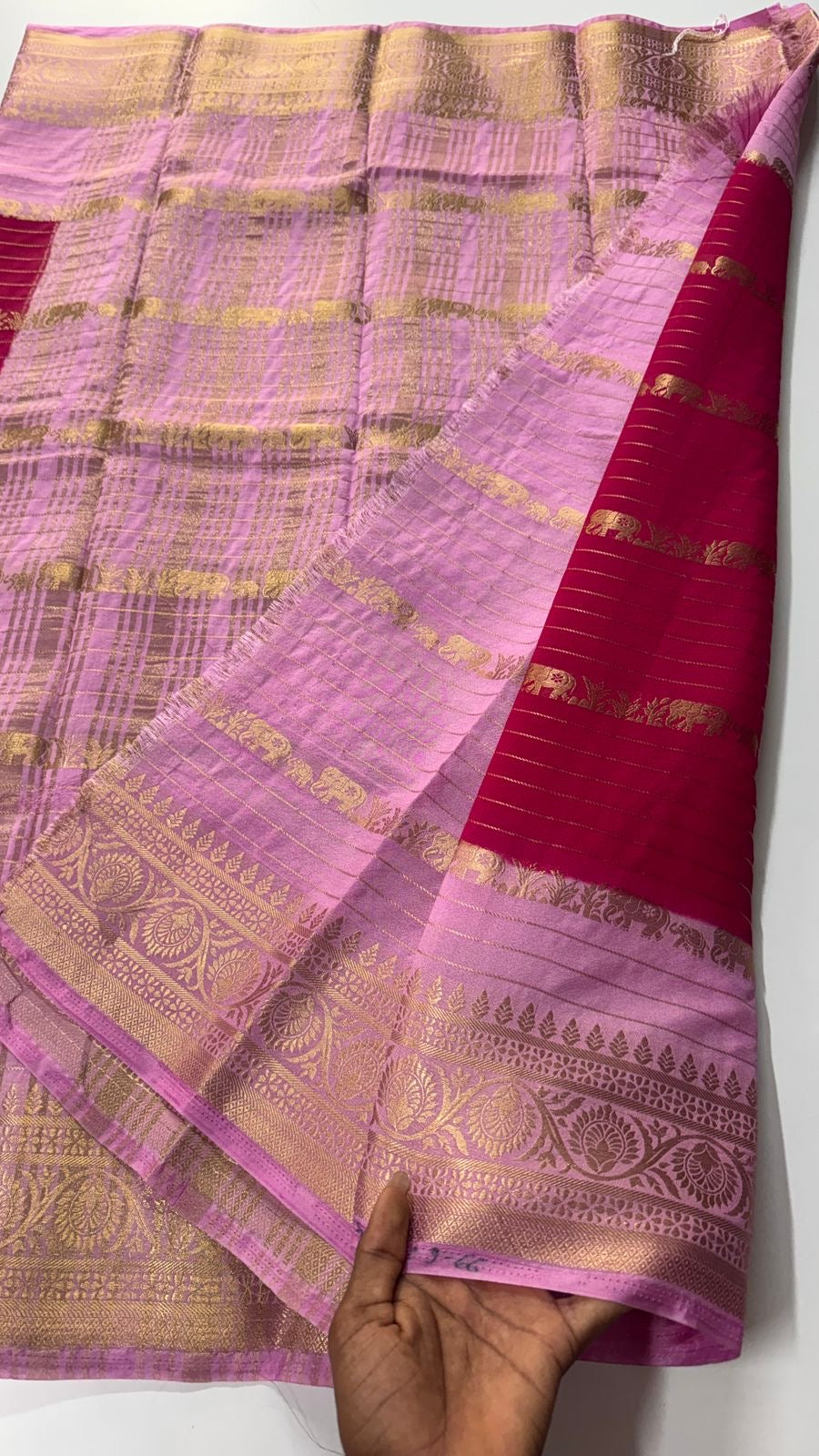 Georgette Crepe Beauty — Elephant with chic horizontal stripes