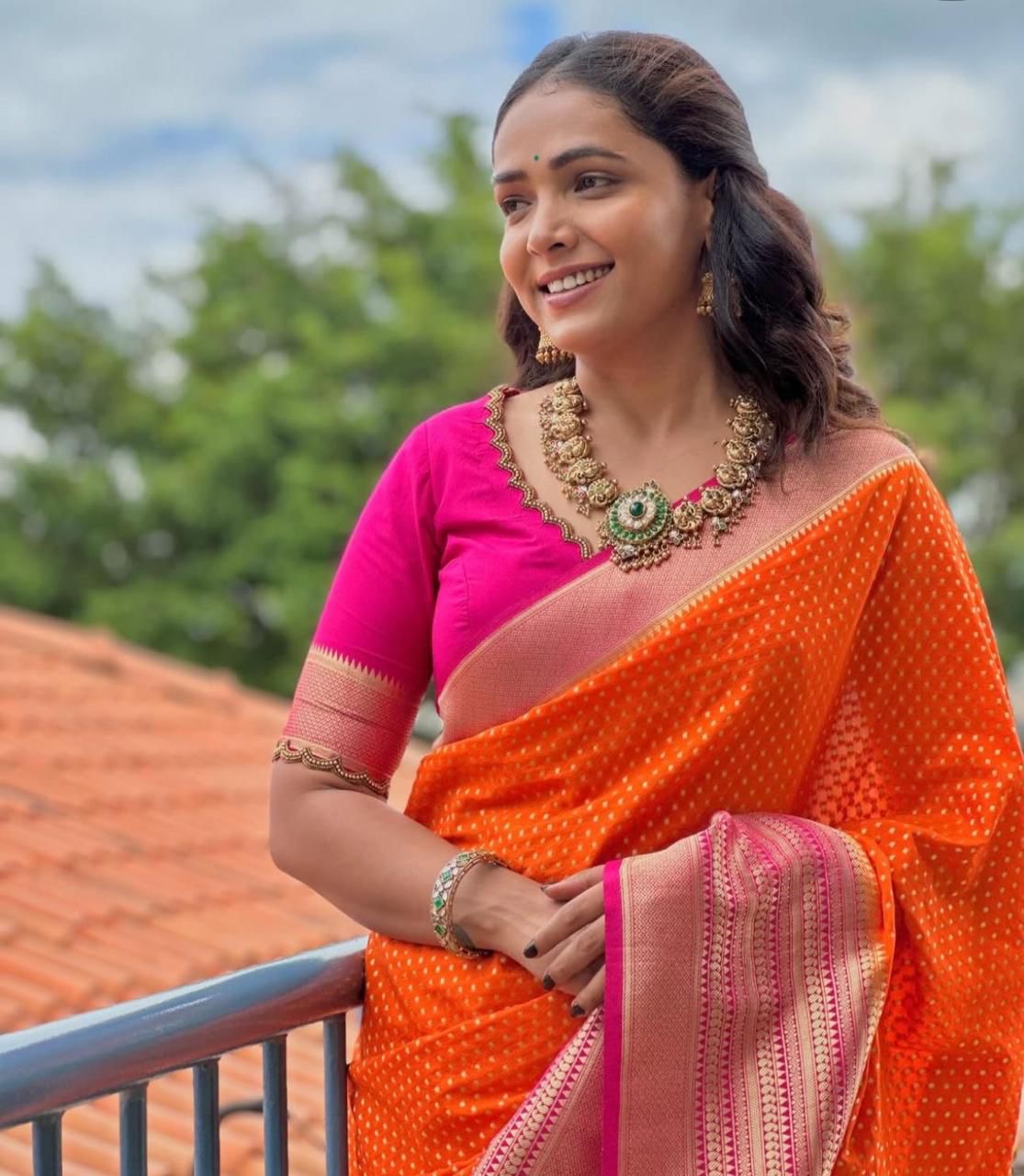 Georgette Ten Thousand Butti