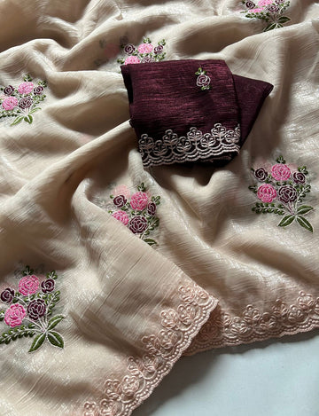 Beige Beauty, Wine Elegance ✨