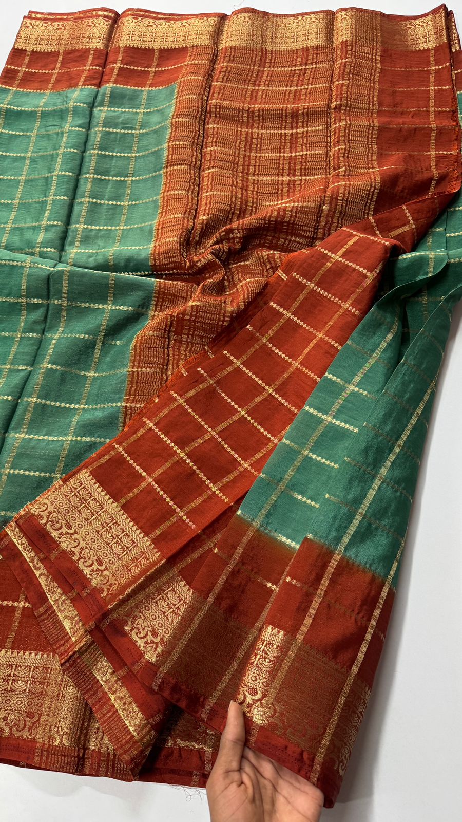 Beautiful Semi Mysore Crepe Chex- VARAHI057