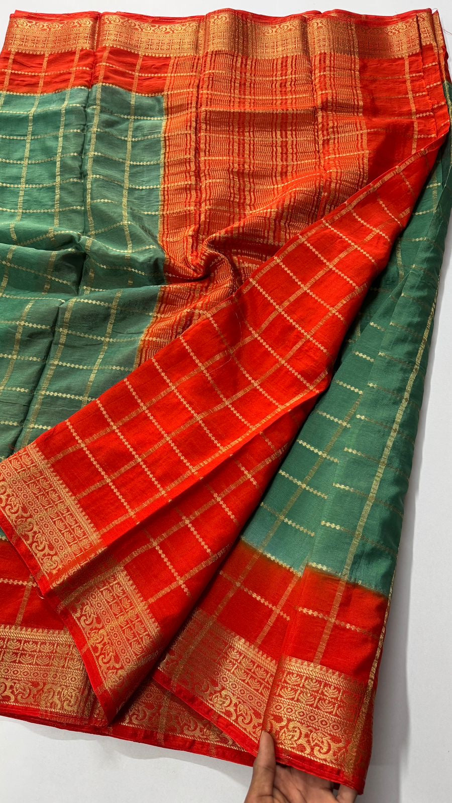 Beautiful Semi Mysore Crepe Chex- VARAHI057
