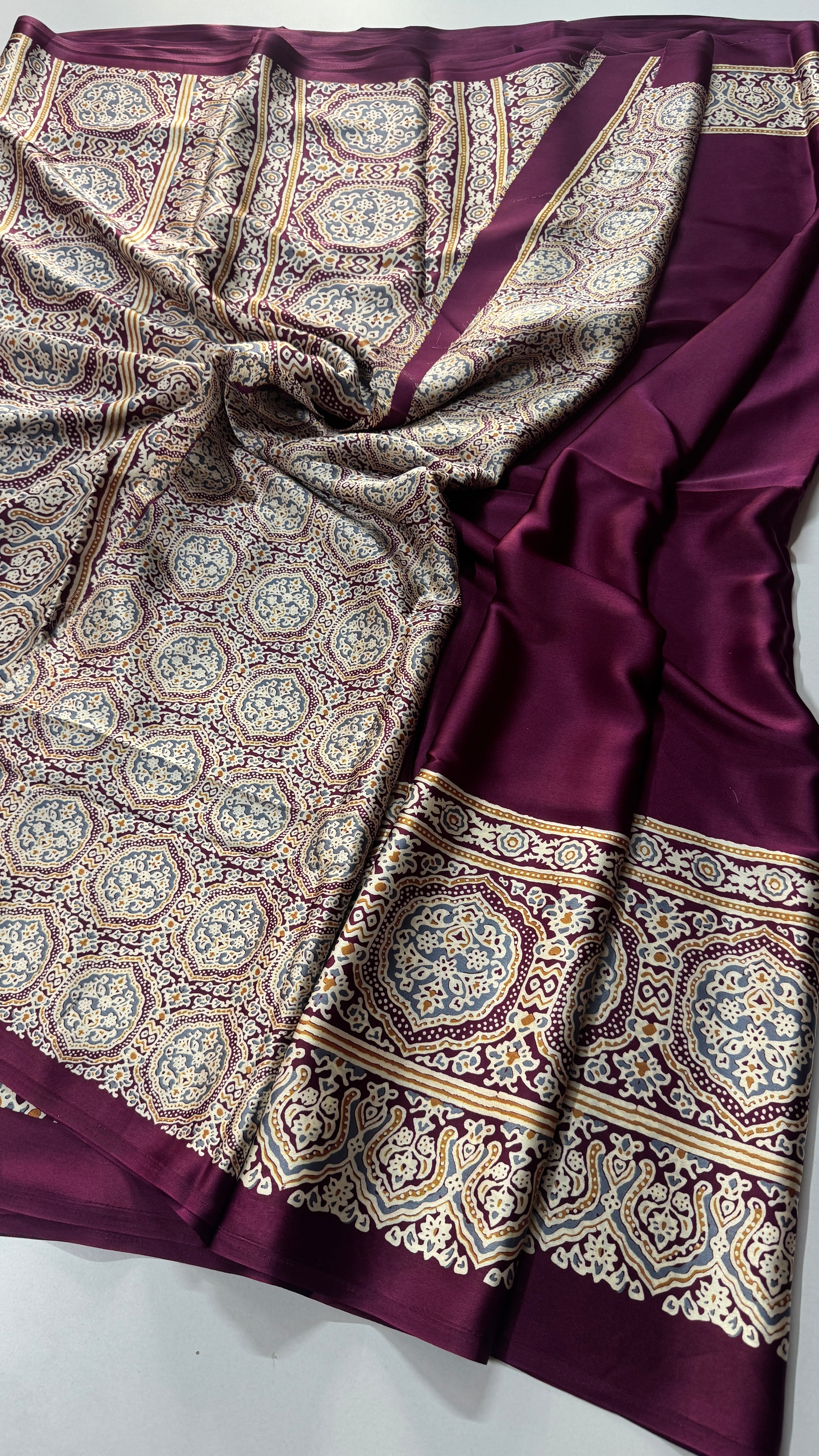 Satin Georgette saree features a beautiful Ajrak design-VARAHI081