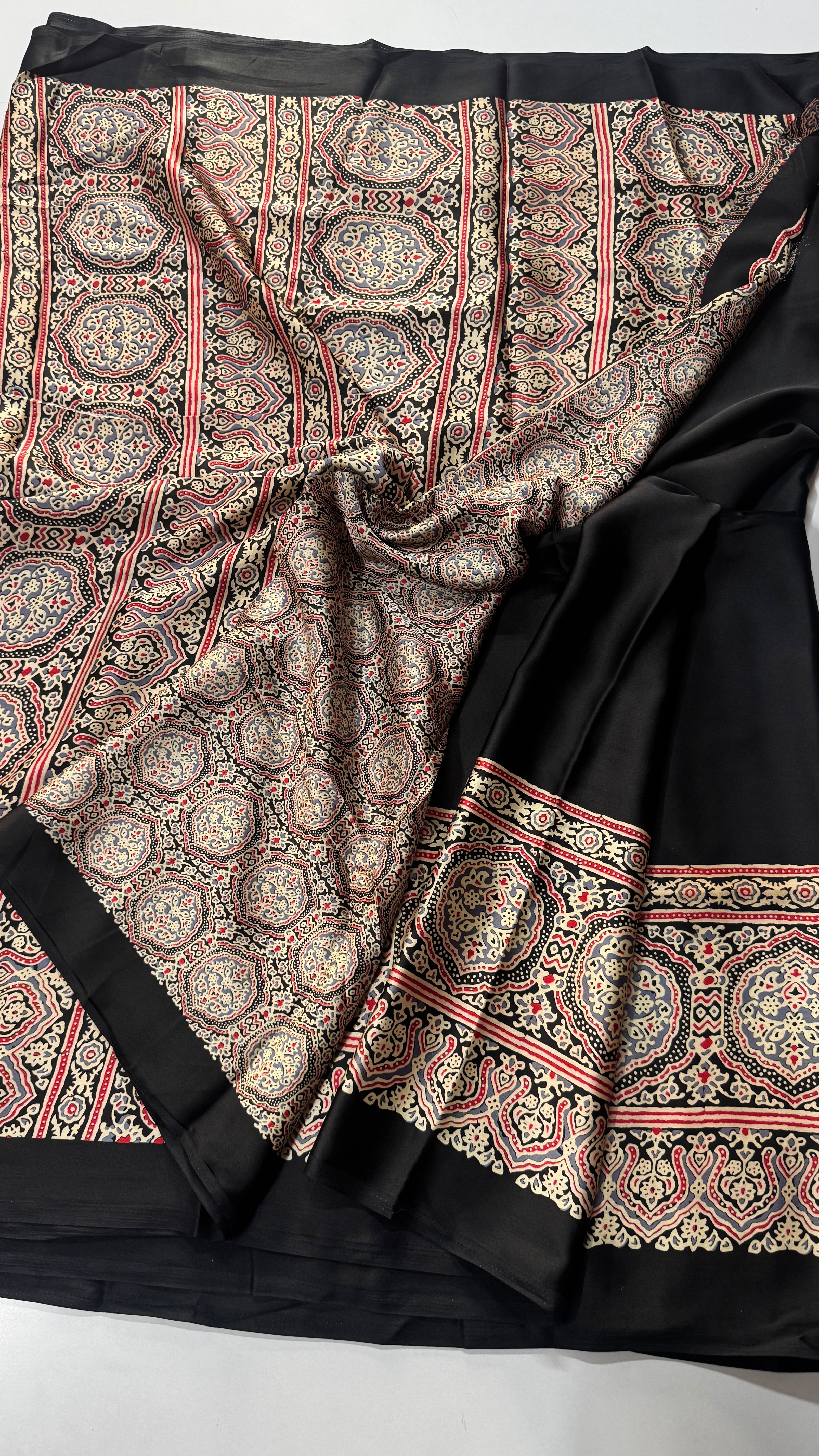 Satin Georgette saree features a beautiful Ajrak design-VARAHI081