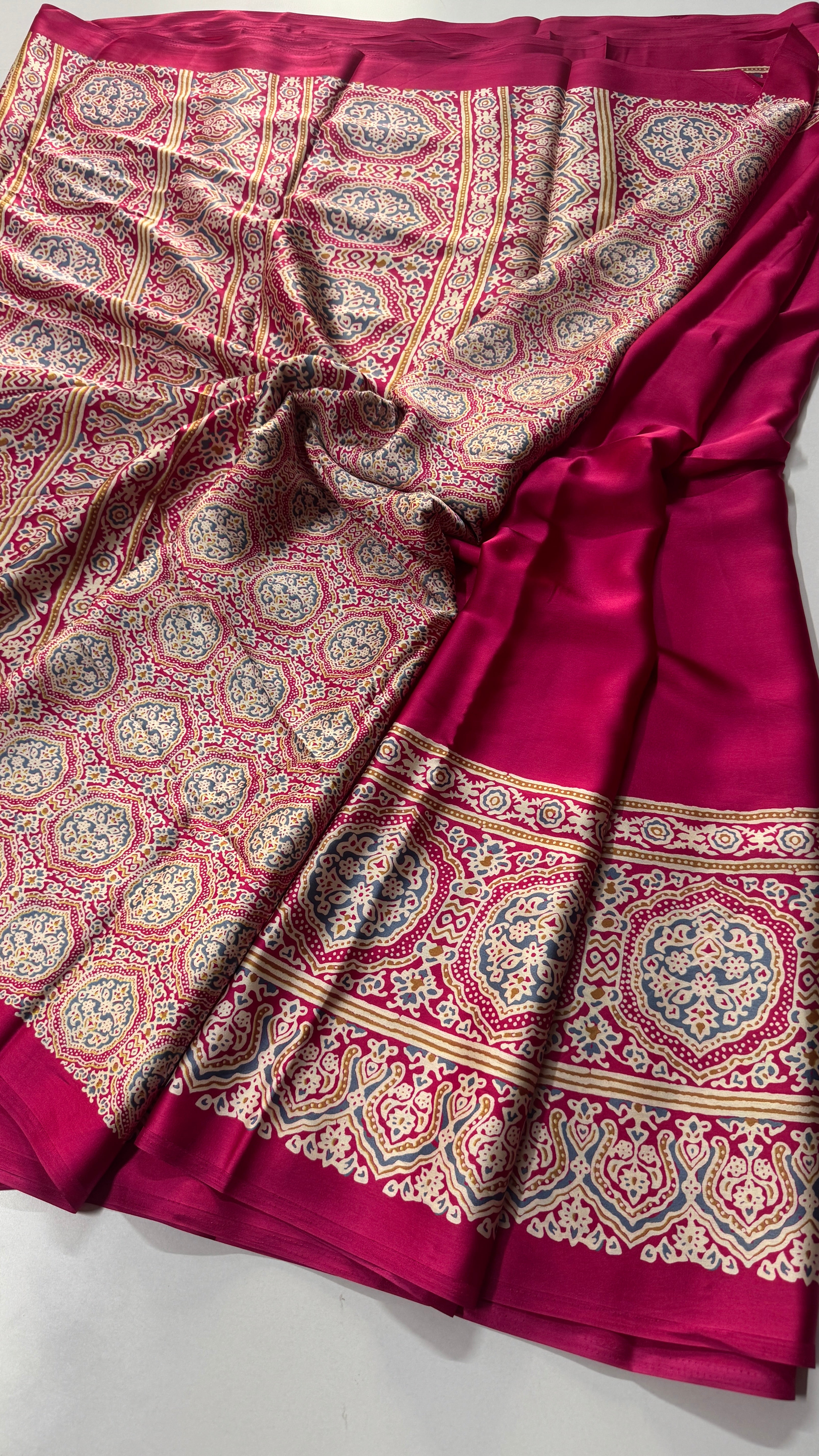 Satin Georgette saree features a beautiful Ajrak design-VARAHI081