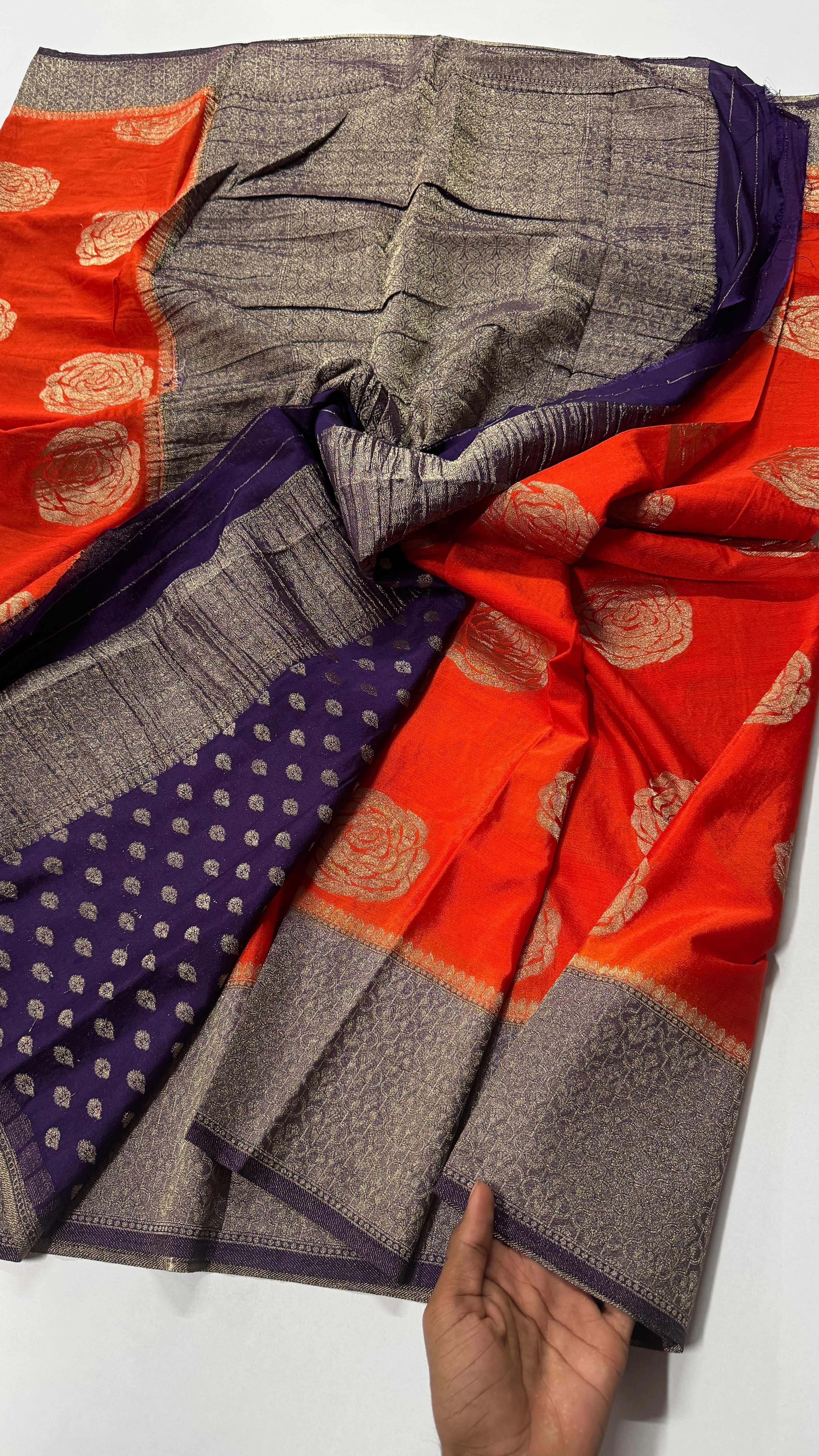 Georgette Crepe Rose Butta Saree-VARAHI088