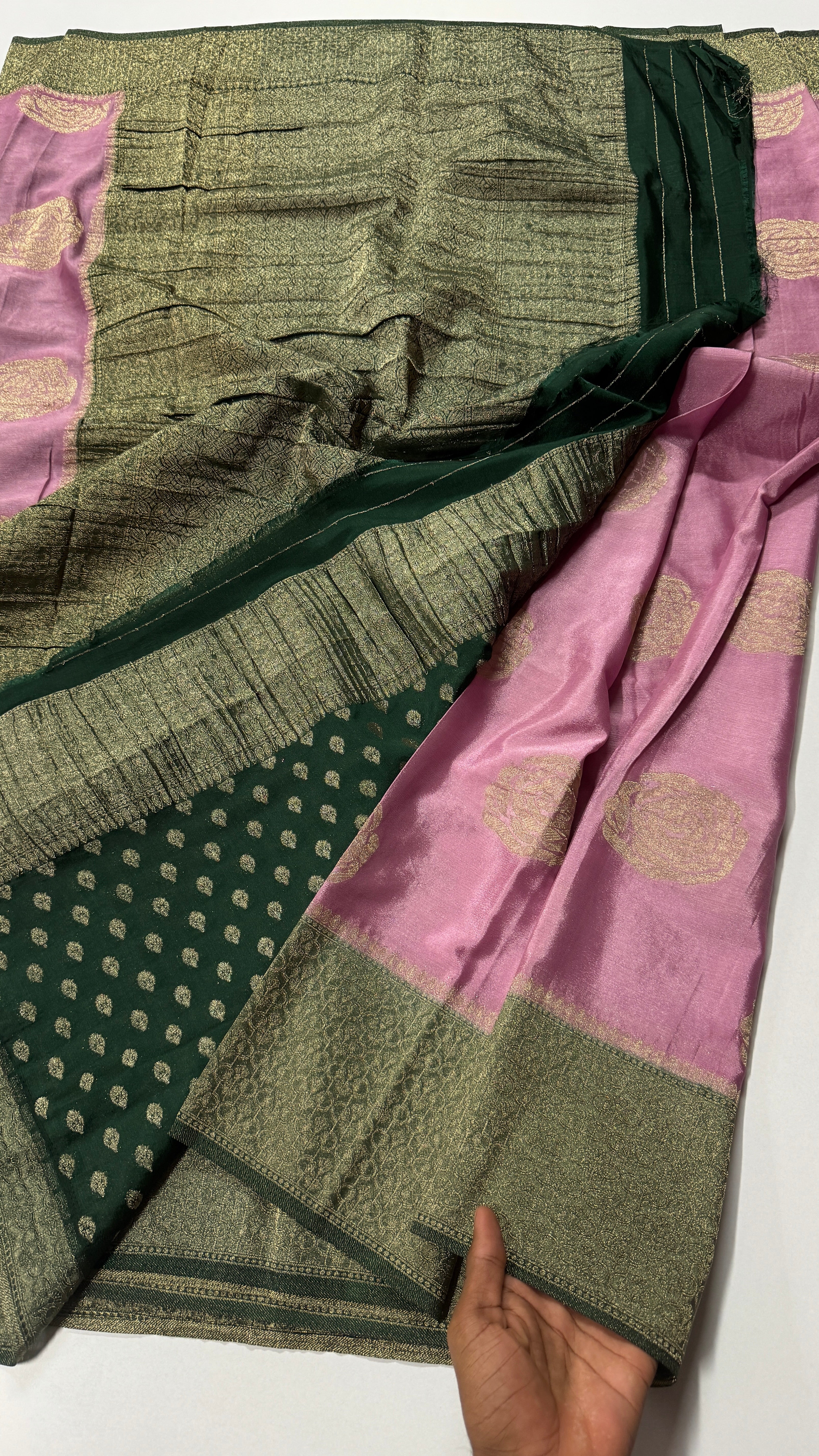 Georgette Crepe Rose Butta Saree-VARAHI088