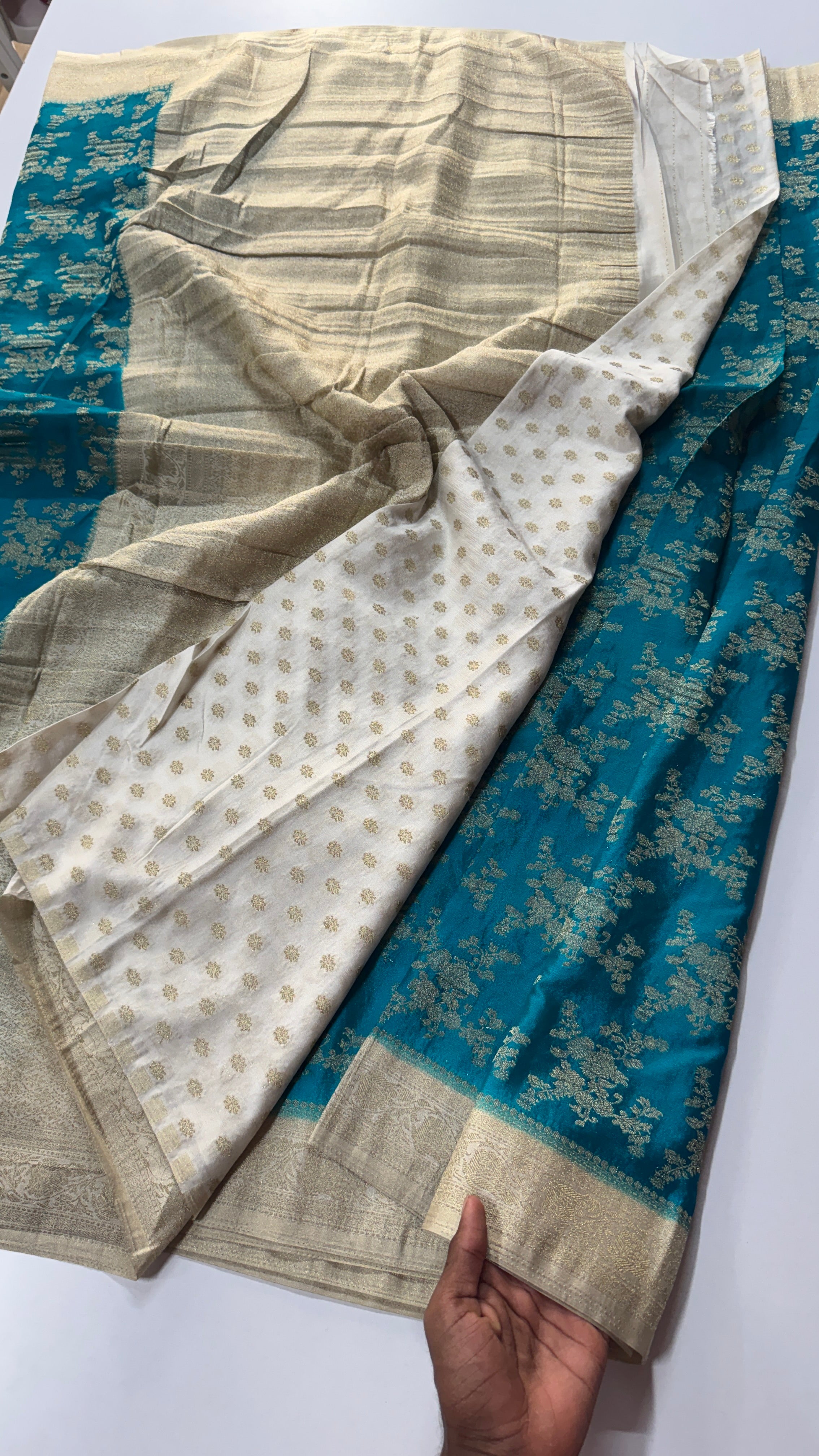 Georgette Crepe Jaal Saree-VARAHI086