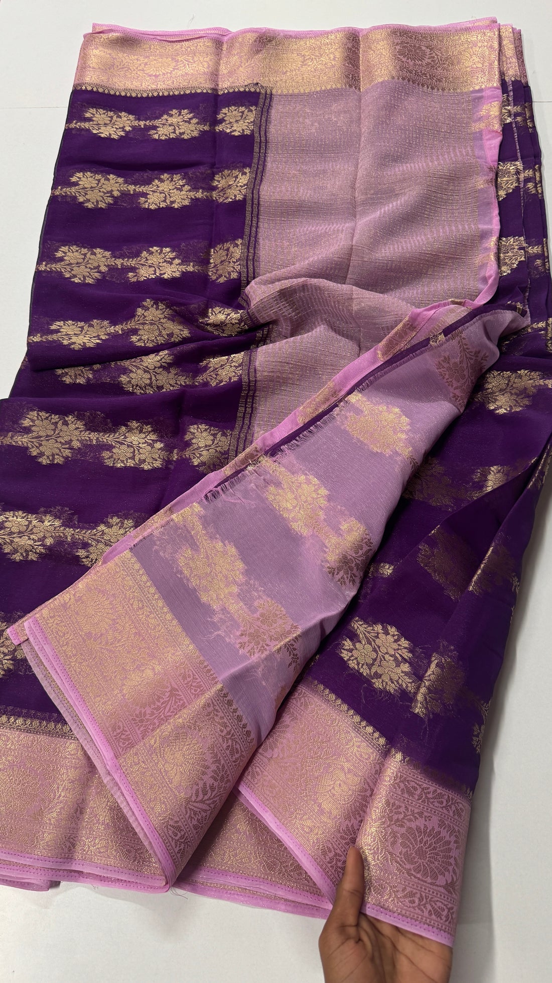 Simple Yet Elegant Georgette Saree-VARAHI109