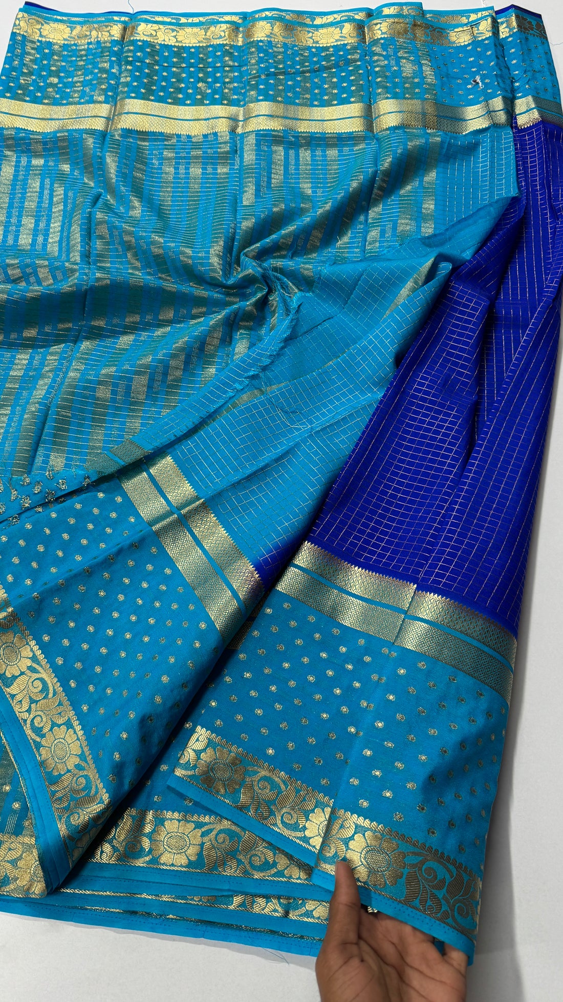 Premium Quality Semi Mysore Crepe Silks-VARAHI112