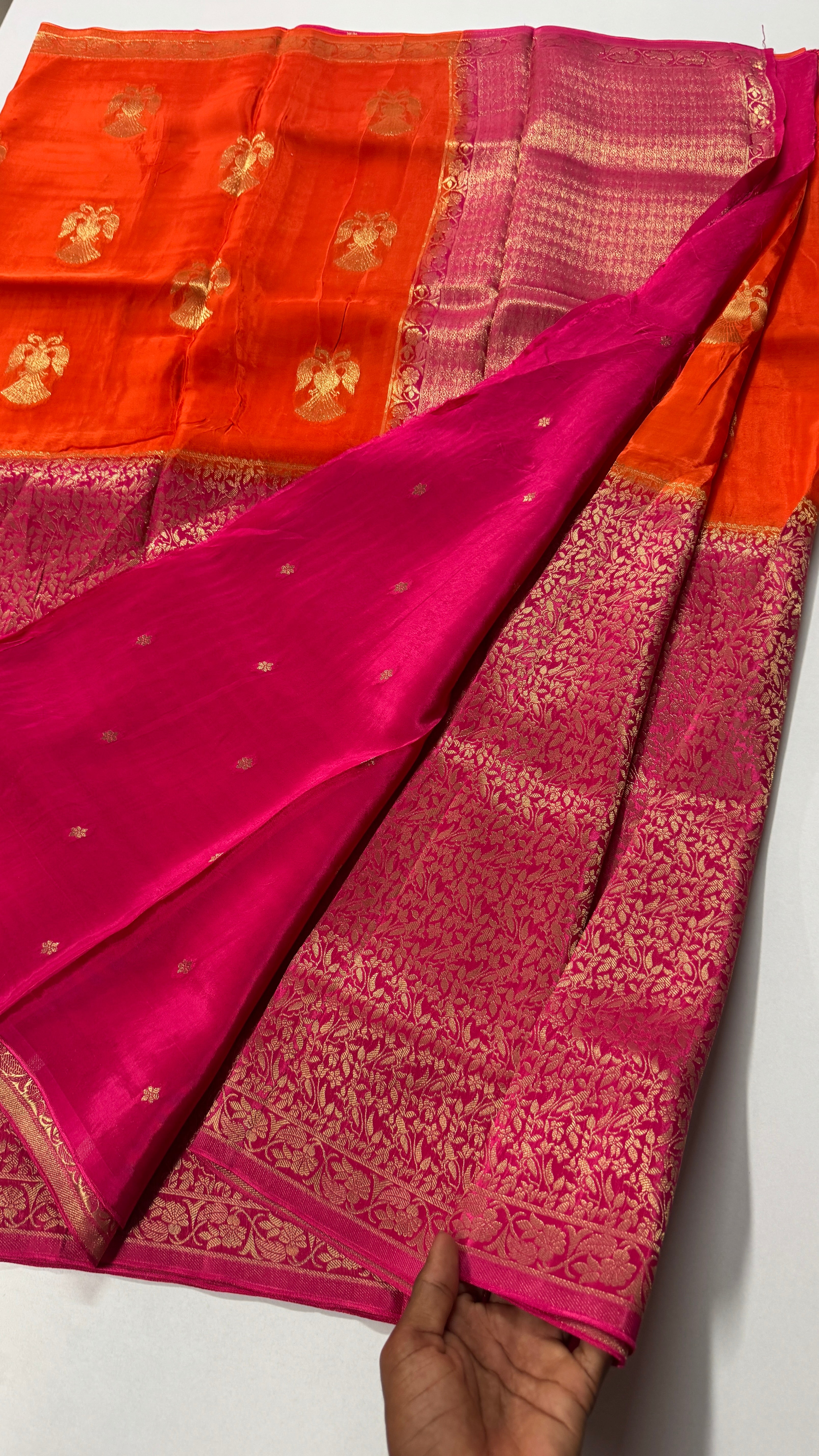 Pure Viscose Ganda Berunda & Jaal Pattern Half N Half Saree - VARAHI113