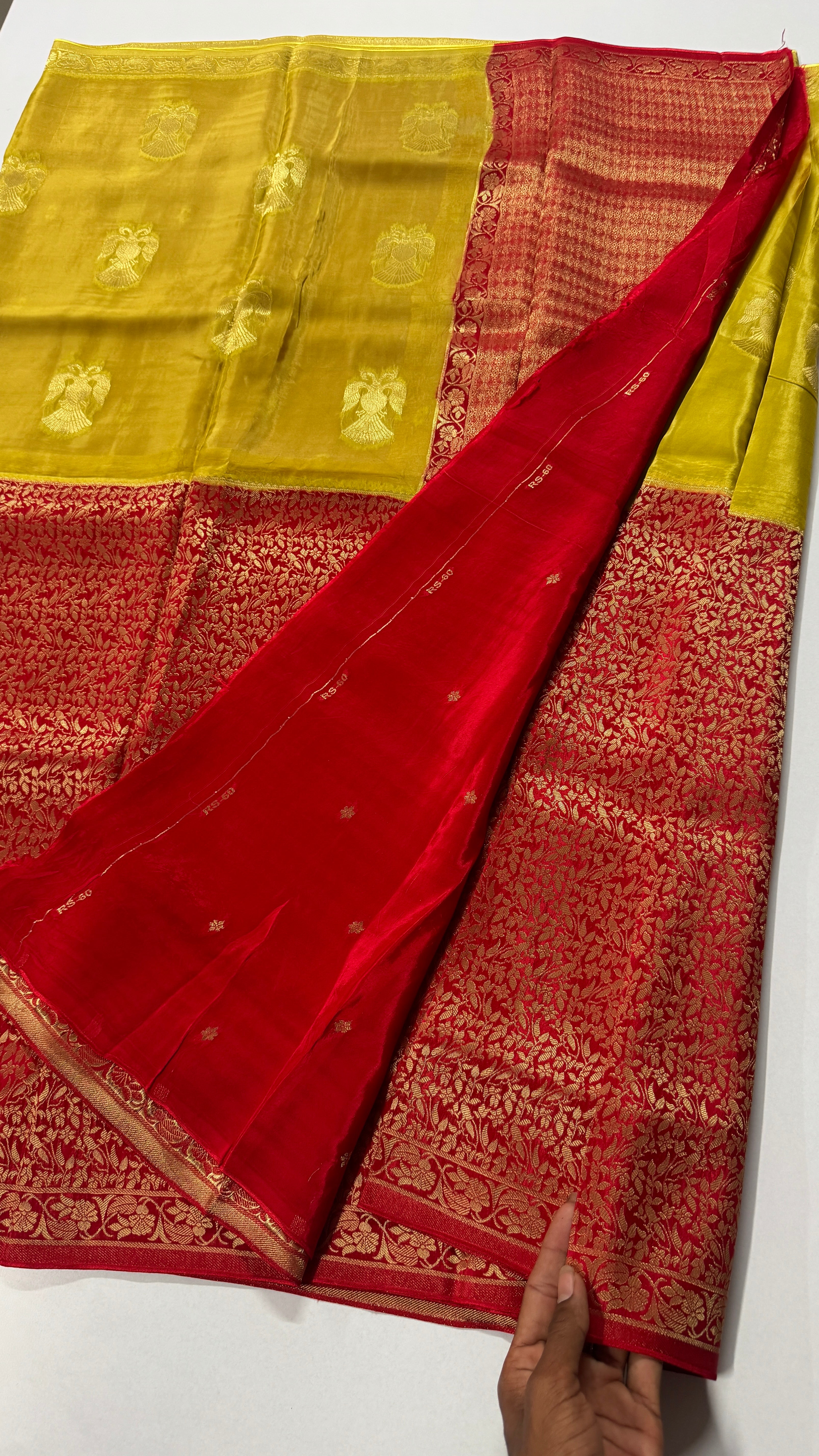 Pure Viscose Ganda Berunda & Jaal Pattern Half N Half Saree - VARAHI113