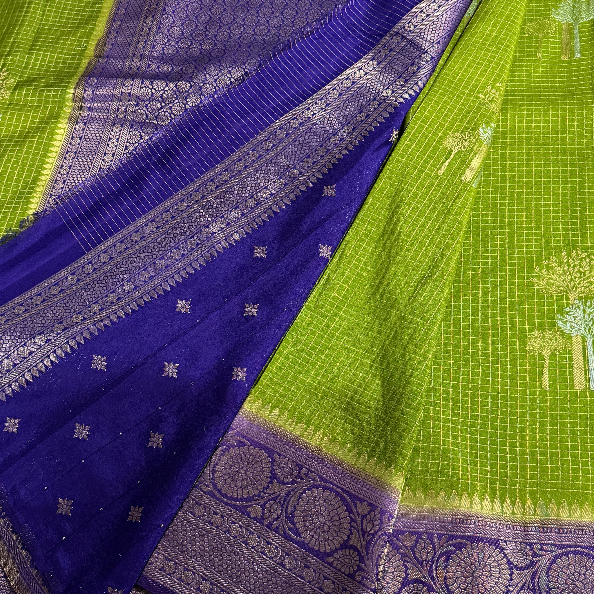 Georgette Crepe Silk Saree in Chex