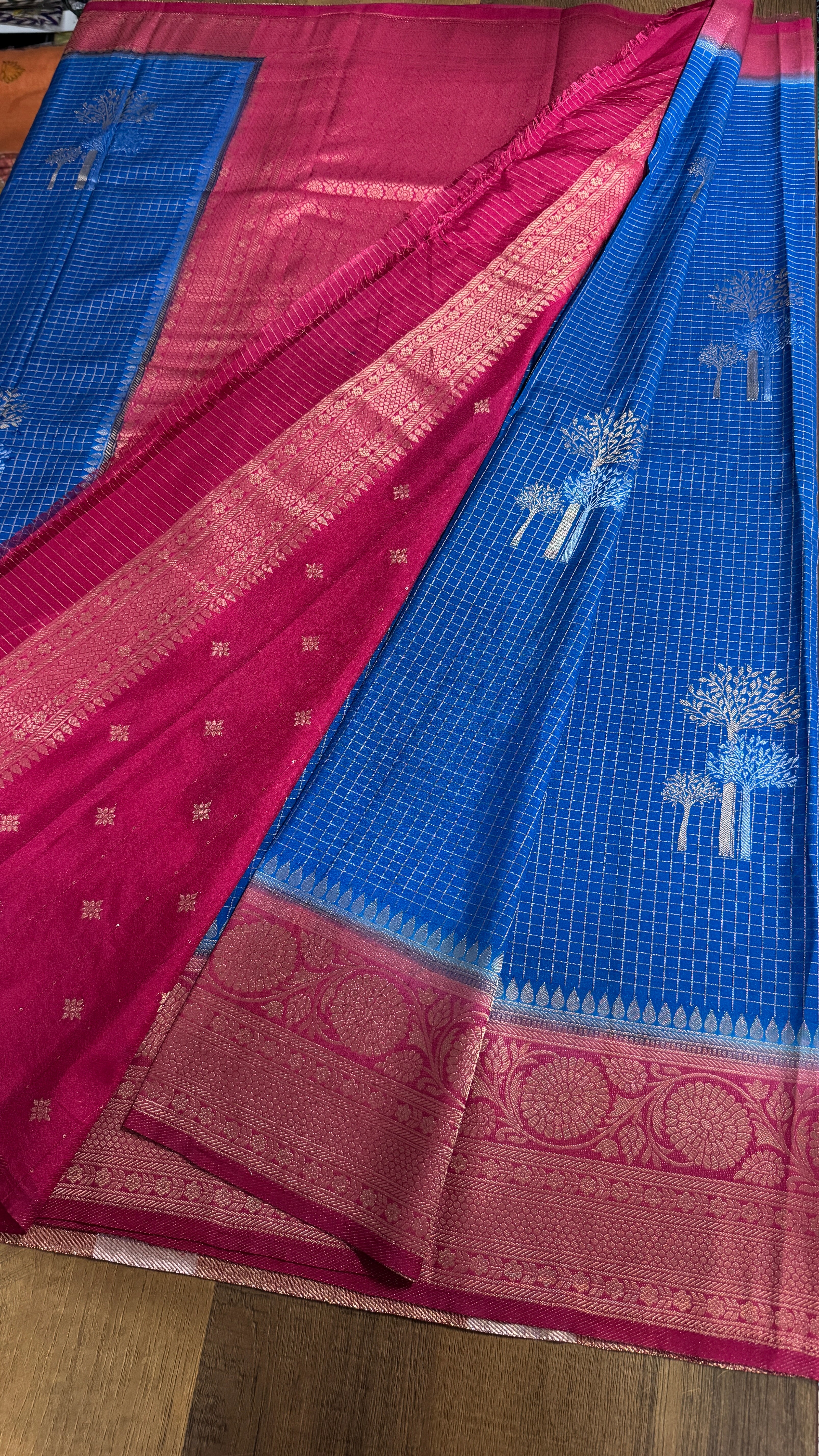 Georgette Crepe Silk Saree in Chex