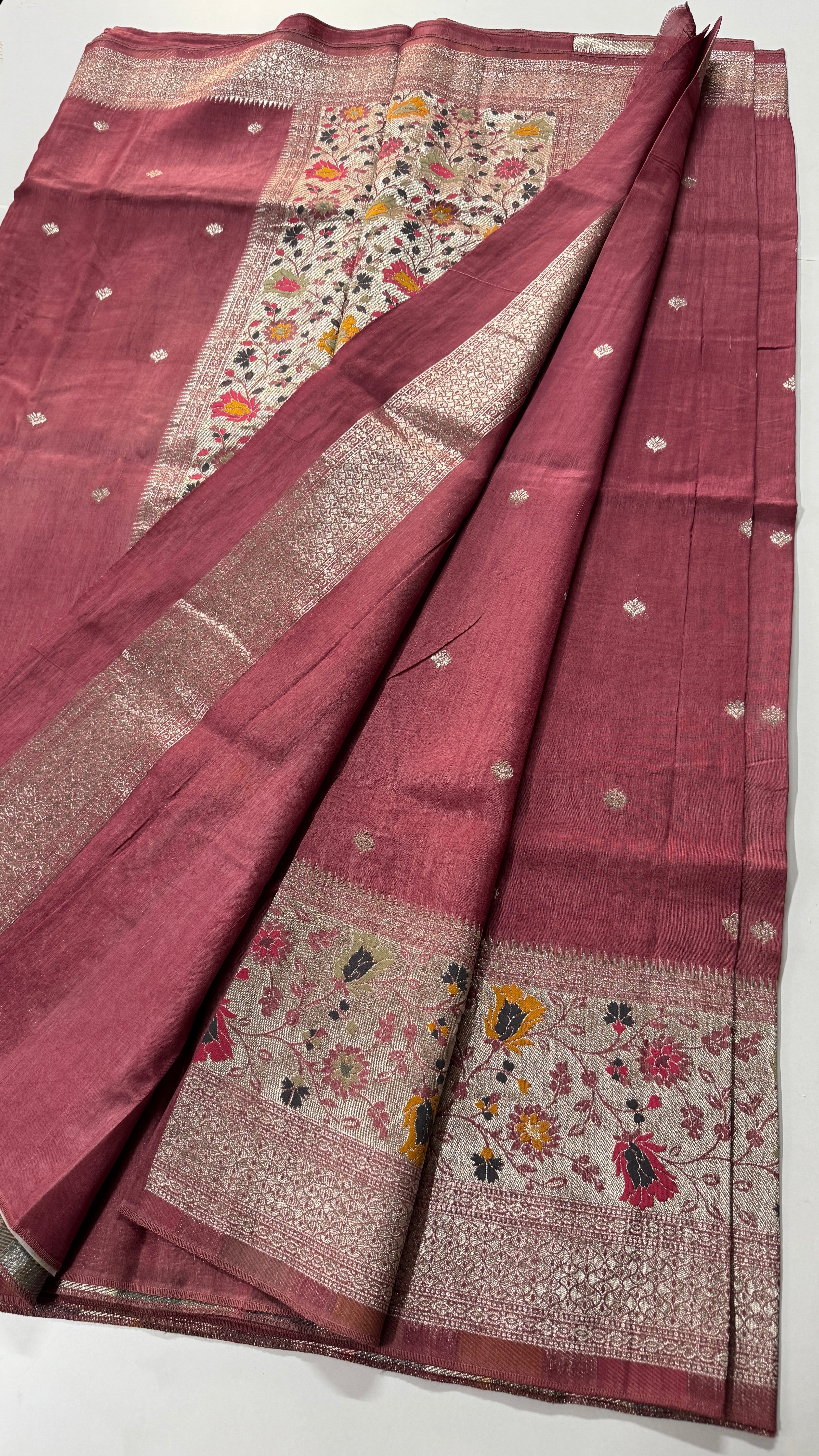 Pure Handloom Viscose Saree – Silver Zari Beauty