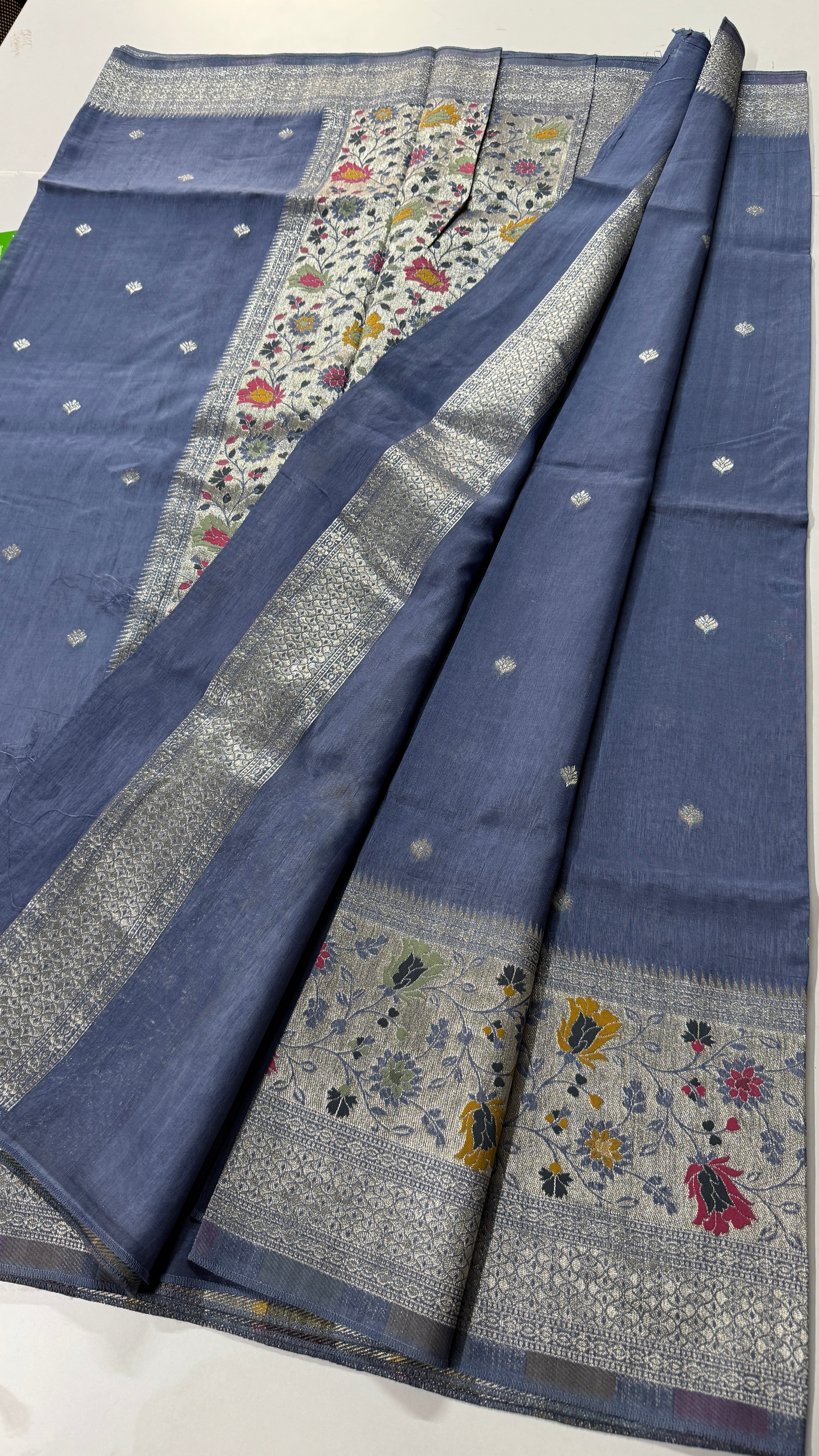 Pure Handloom Viscose Saree – Silver Zari Beauty