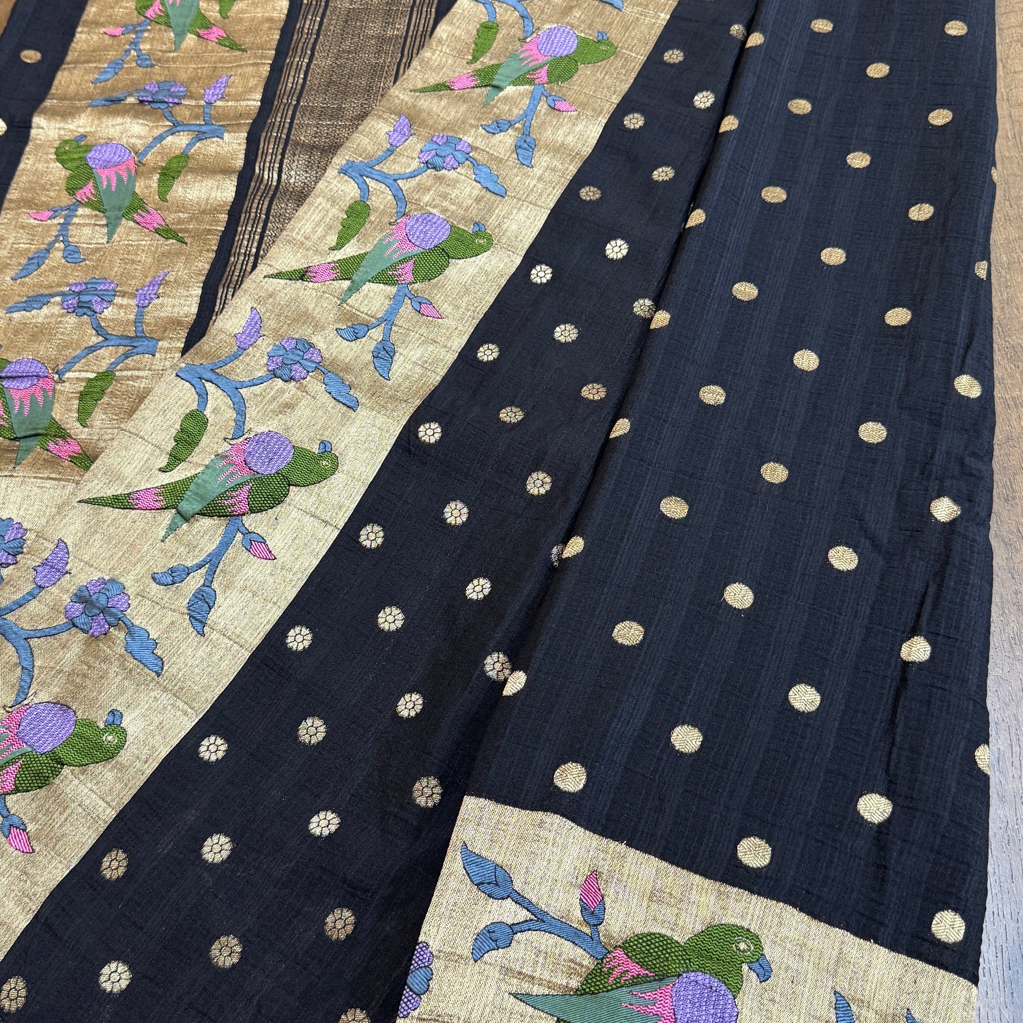 🖤 Tussar Saree – Black Beauty 🖤