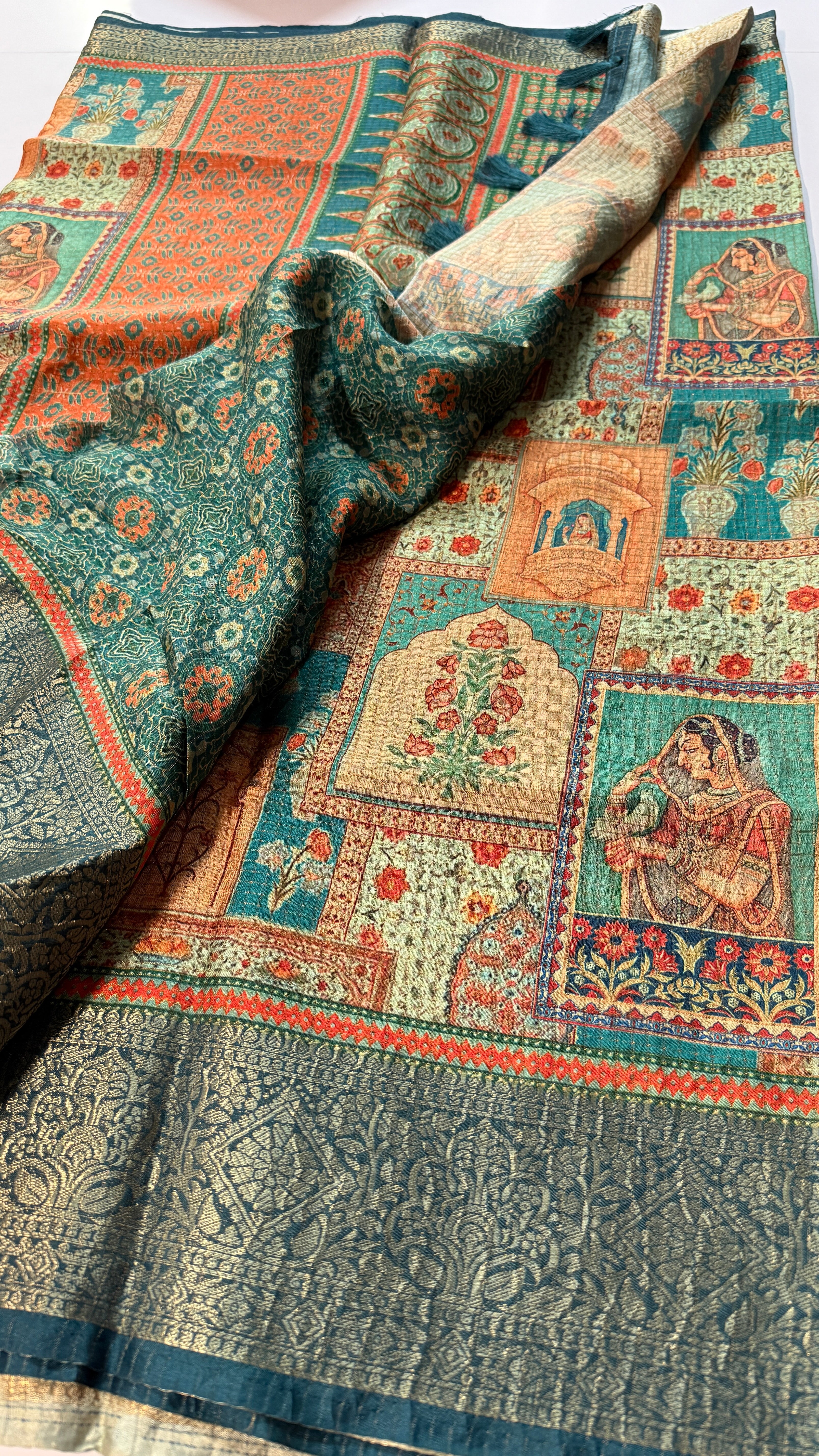 Stunning premium dola in story telling concept!- VARAHI015