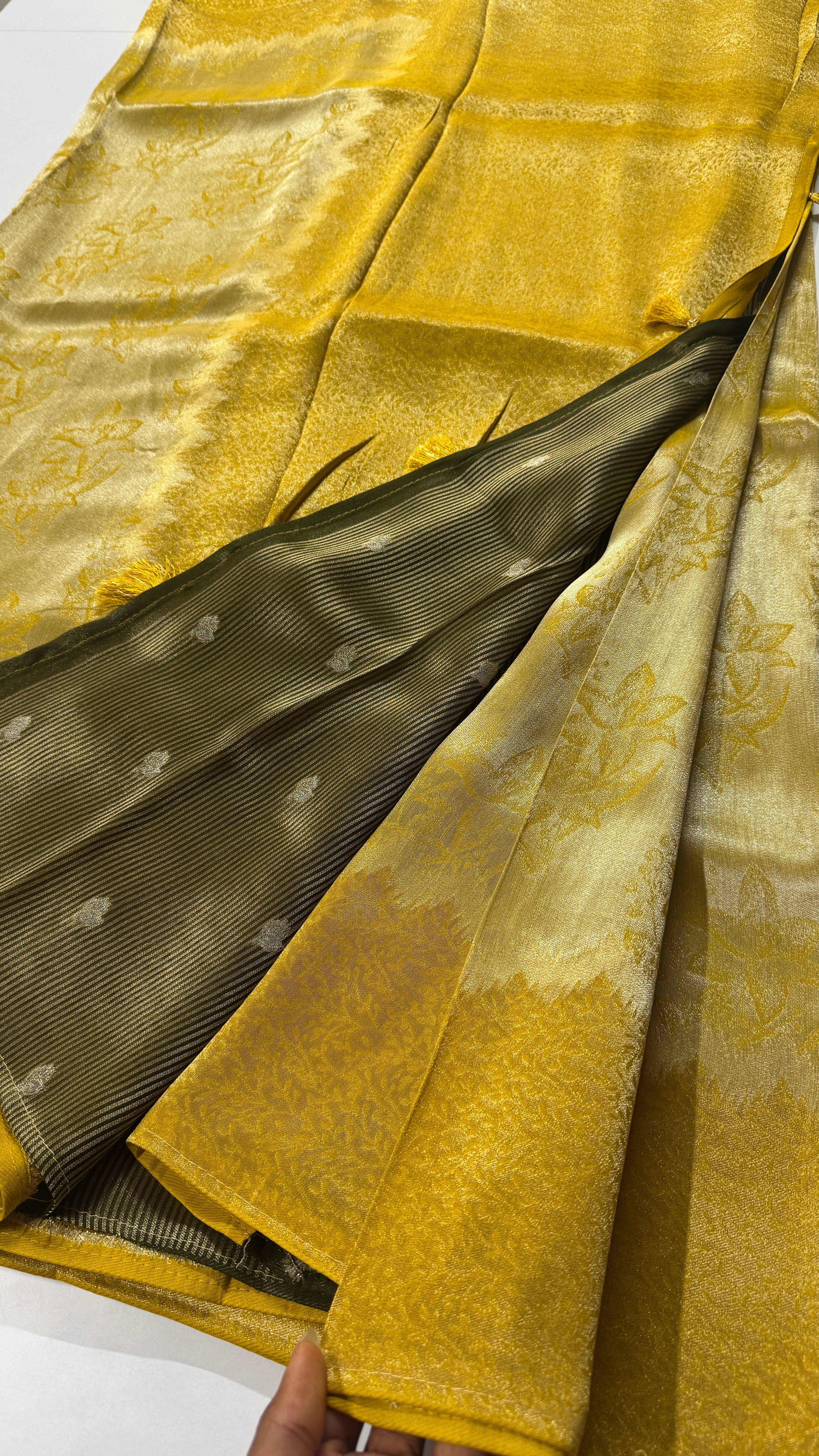 Premium Tissue Beauty