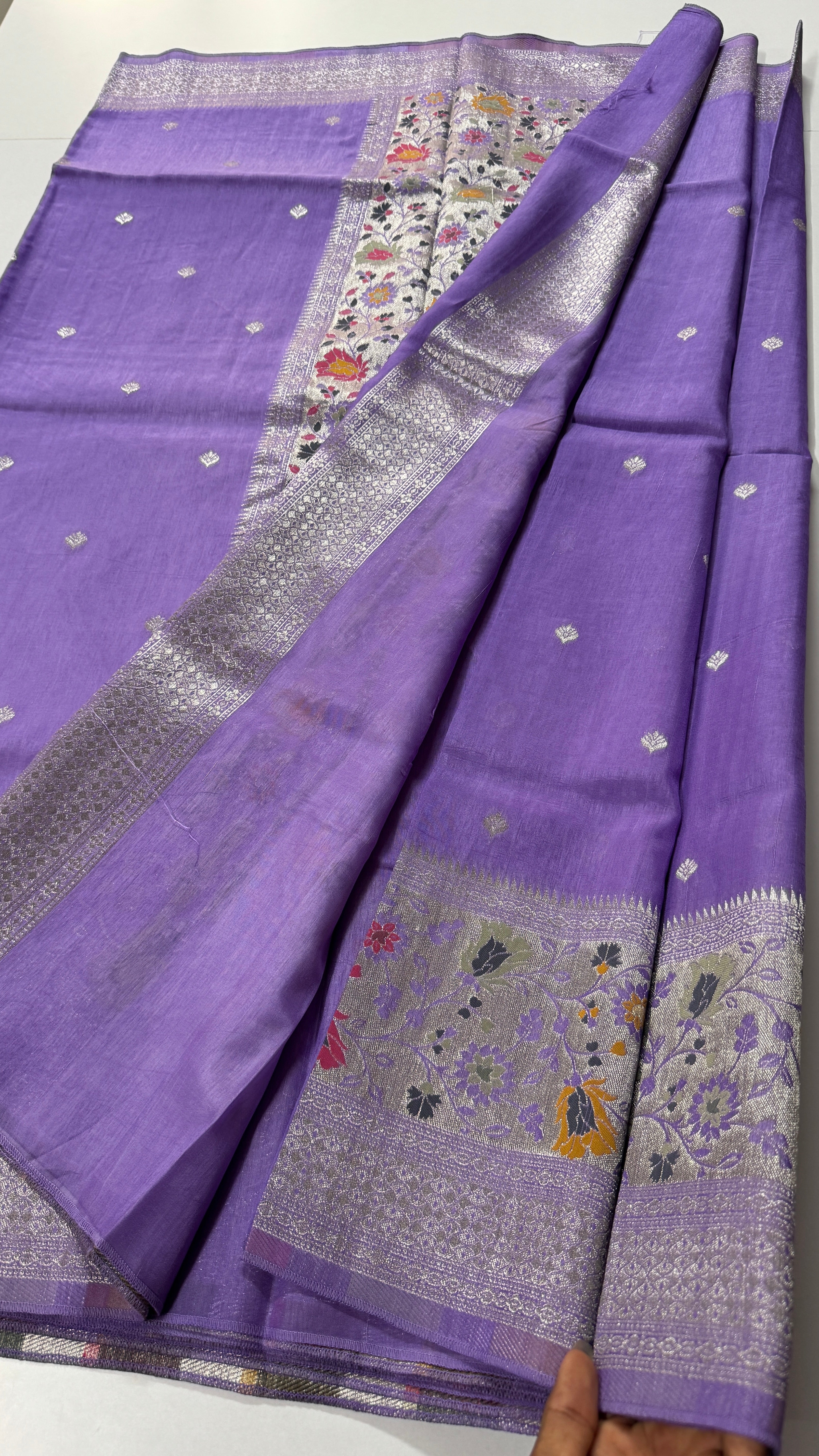 Pure Handloom Viscose Saree – Silver Zari Beauty