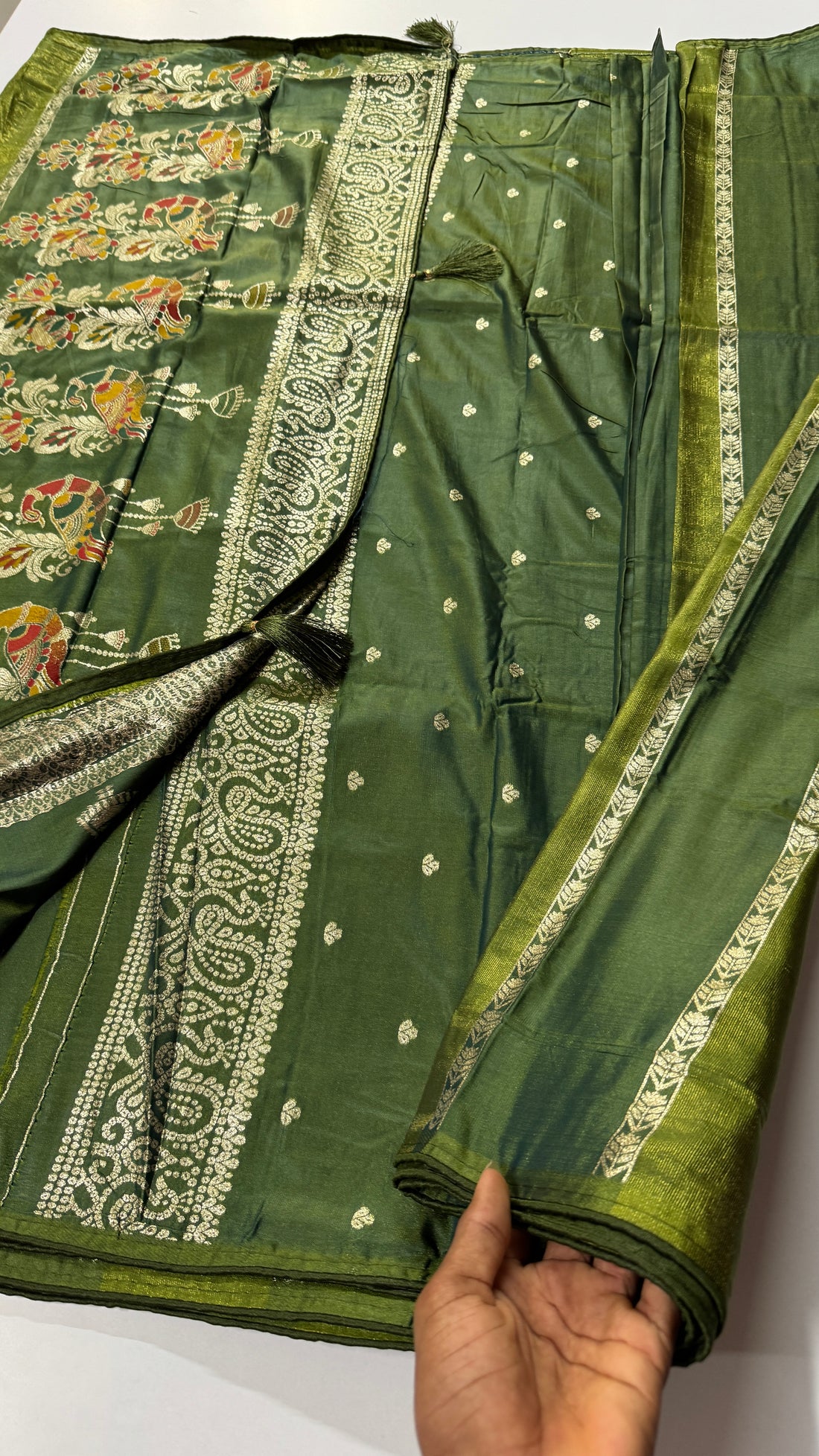 Viscose Zari Woven Saree