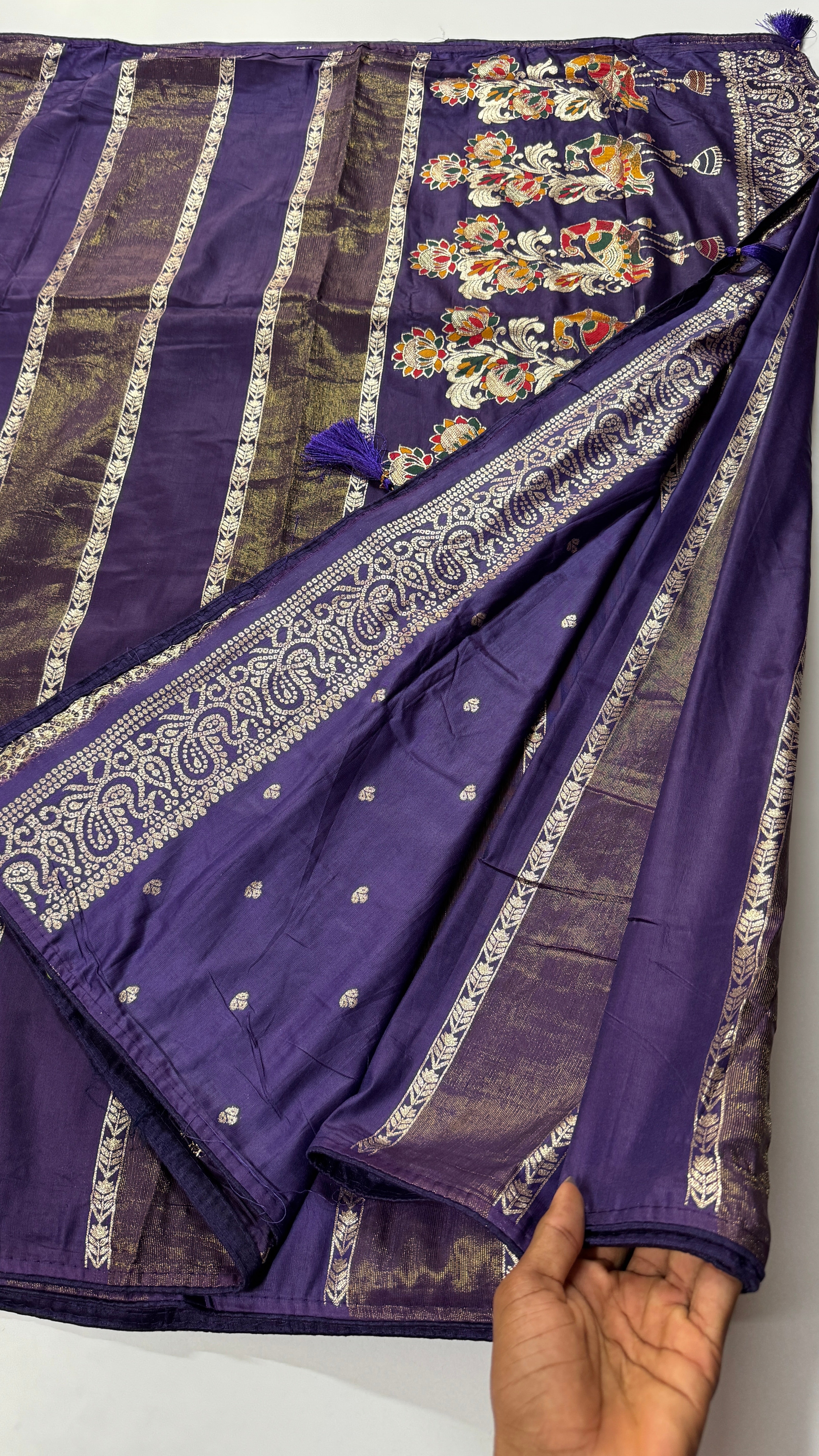 Viscose Zari Woven Saree