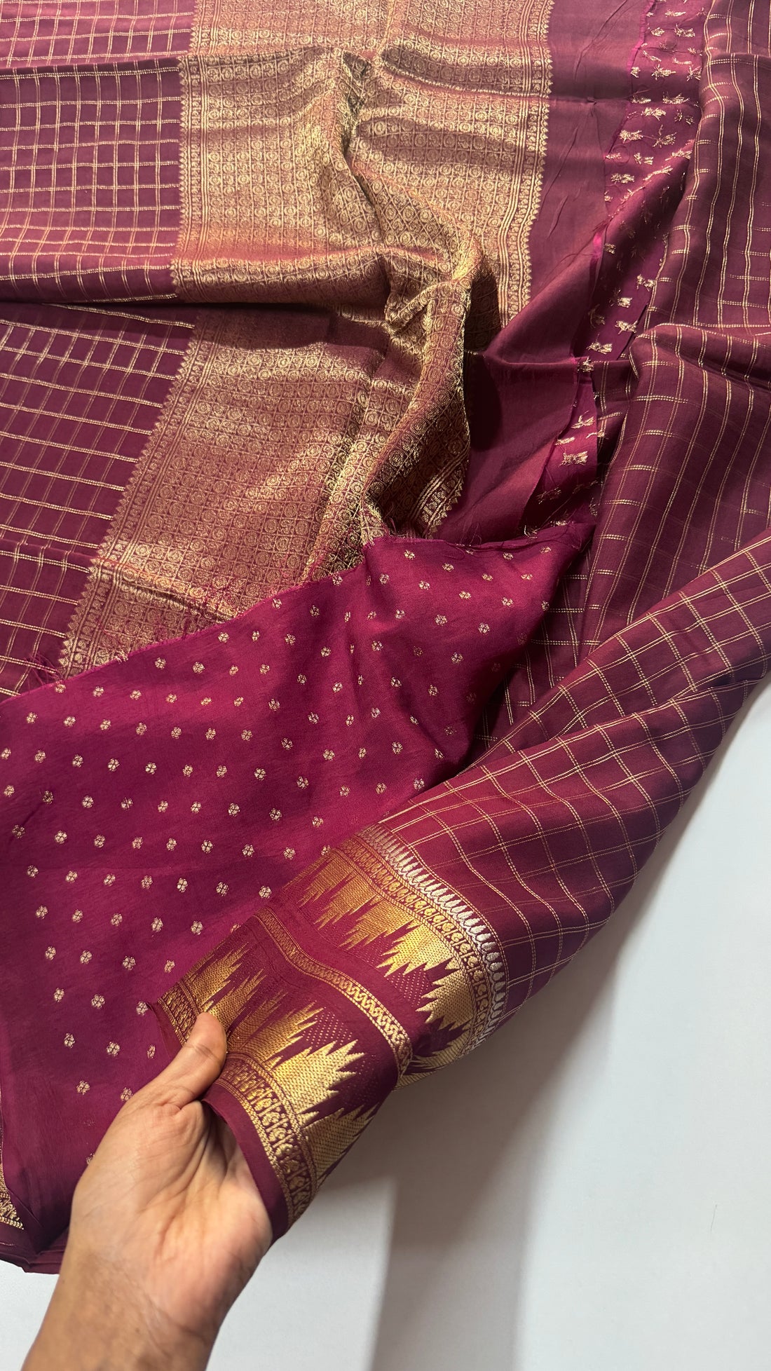 Pure Viscose Temple Border- VARAHI020