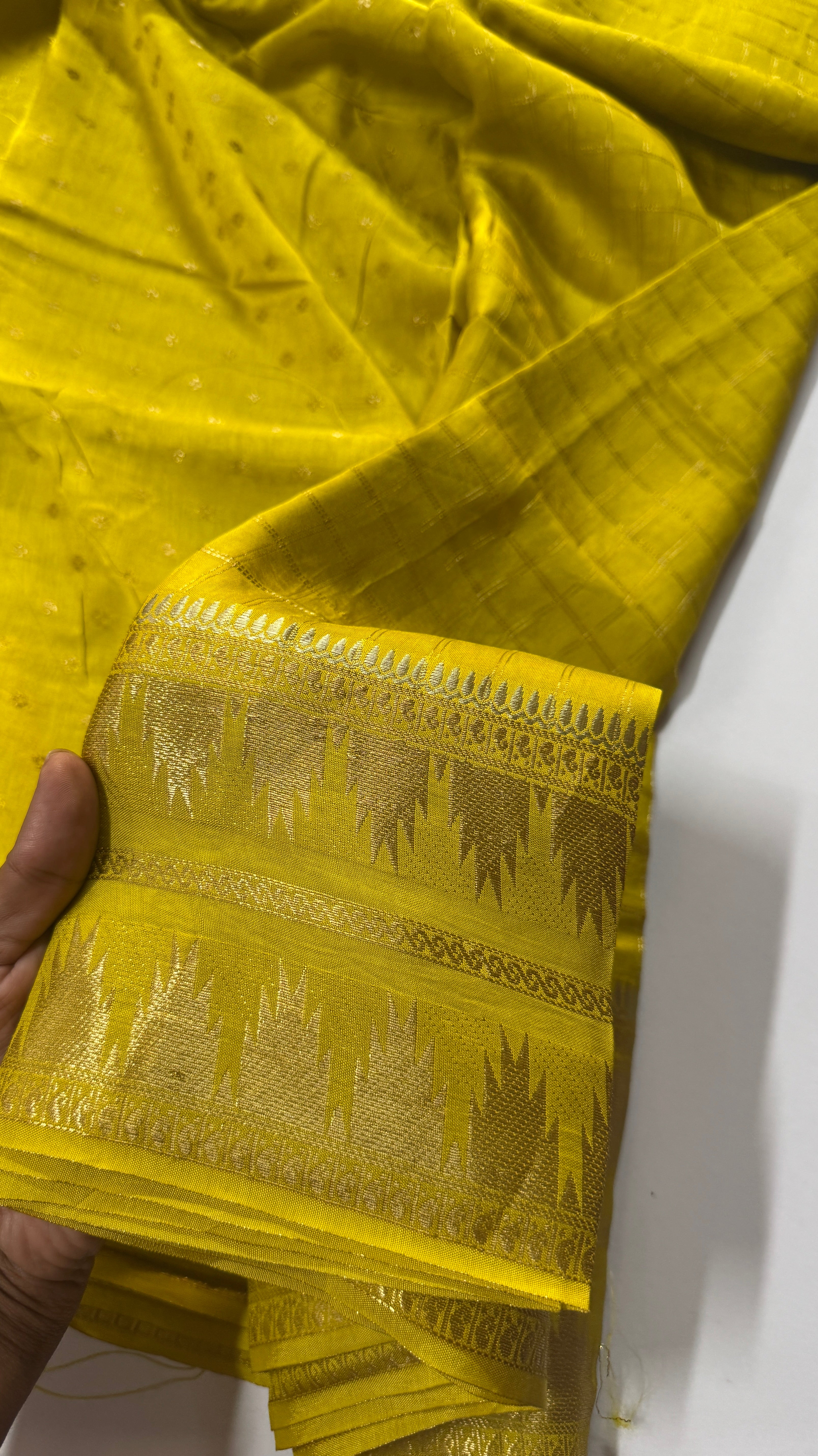 Pure Viscose Temple Border- VARAHI020