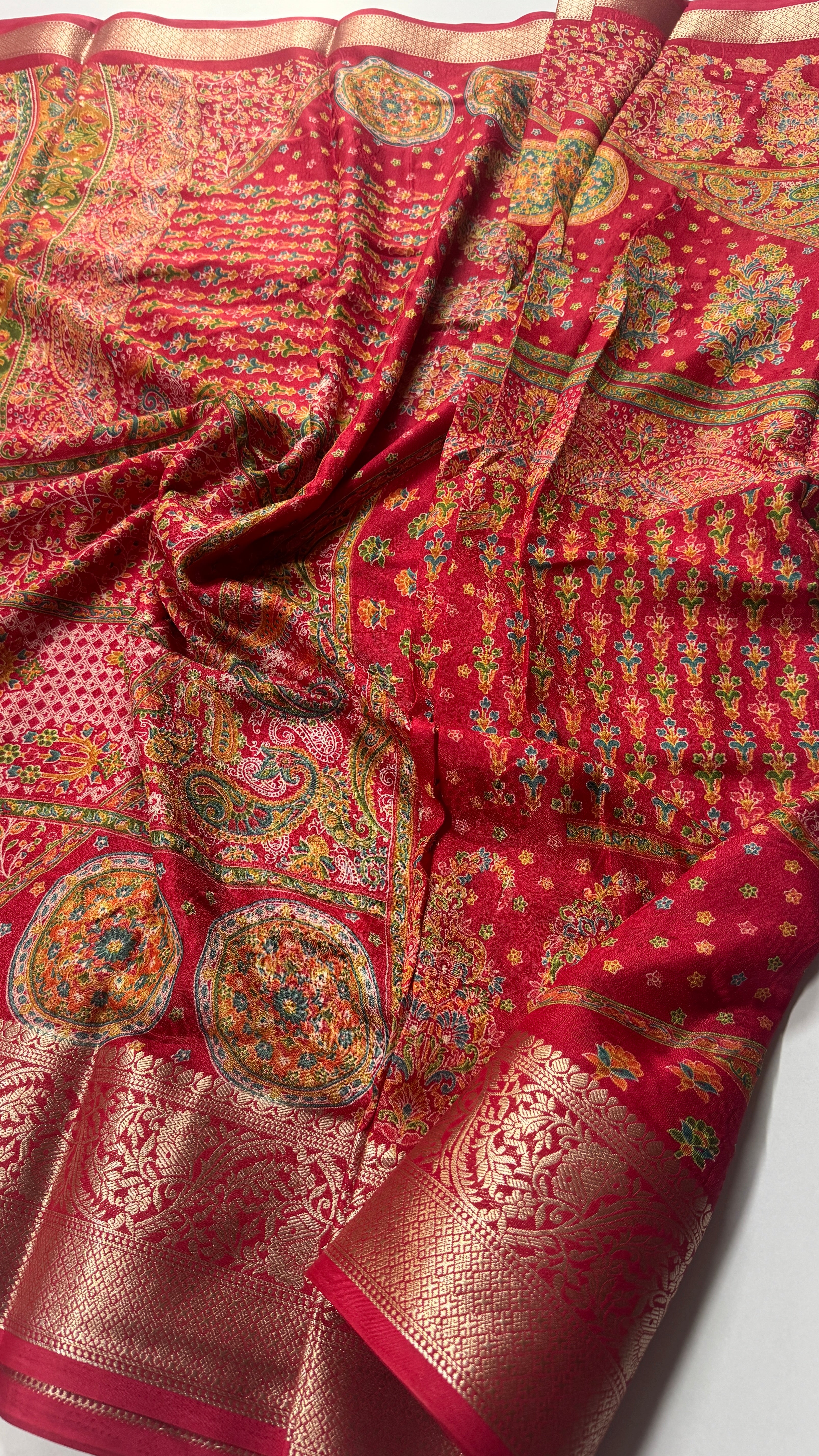 Dola Silks in Elegant Kalamkari Pattern - VARAHI023