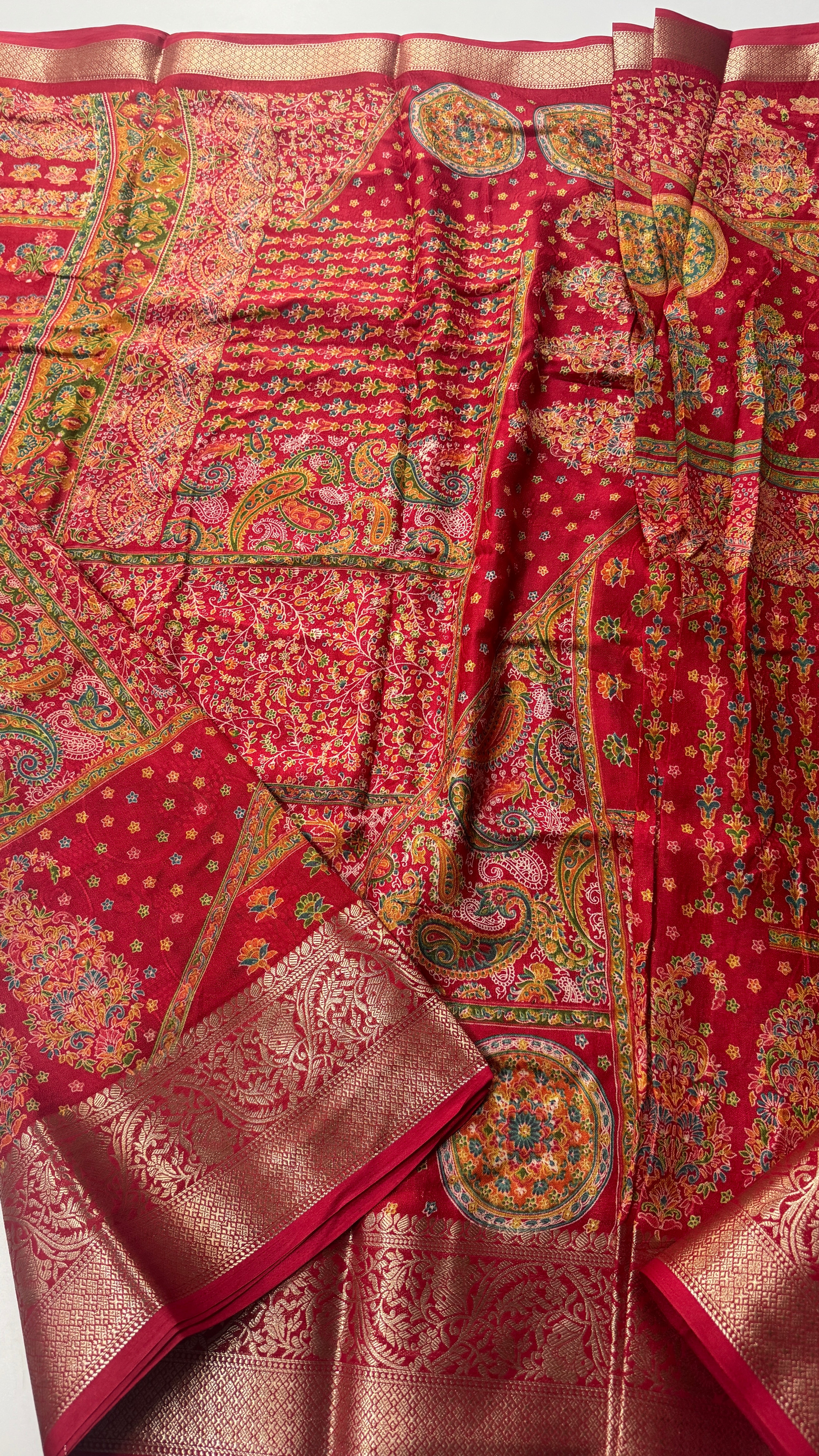 Dola Silks in Elegant Kalamkari Pattern - VARAHI023