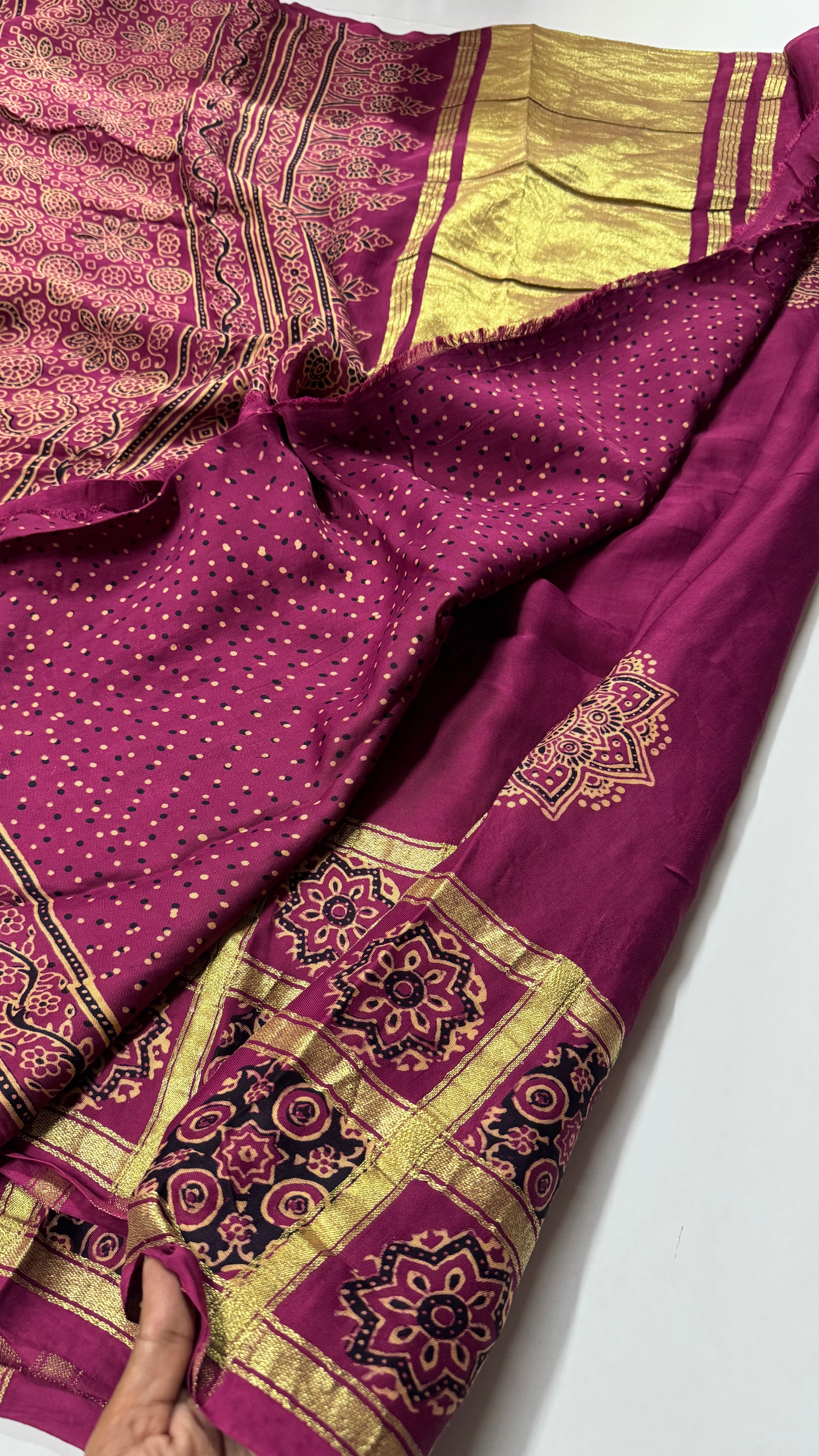 Royal Ajrak -Timeless Grace- VARAHI024