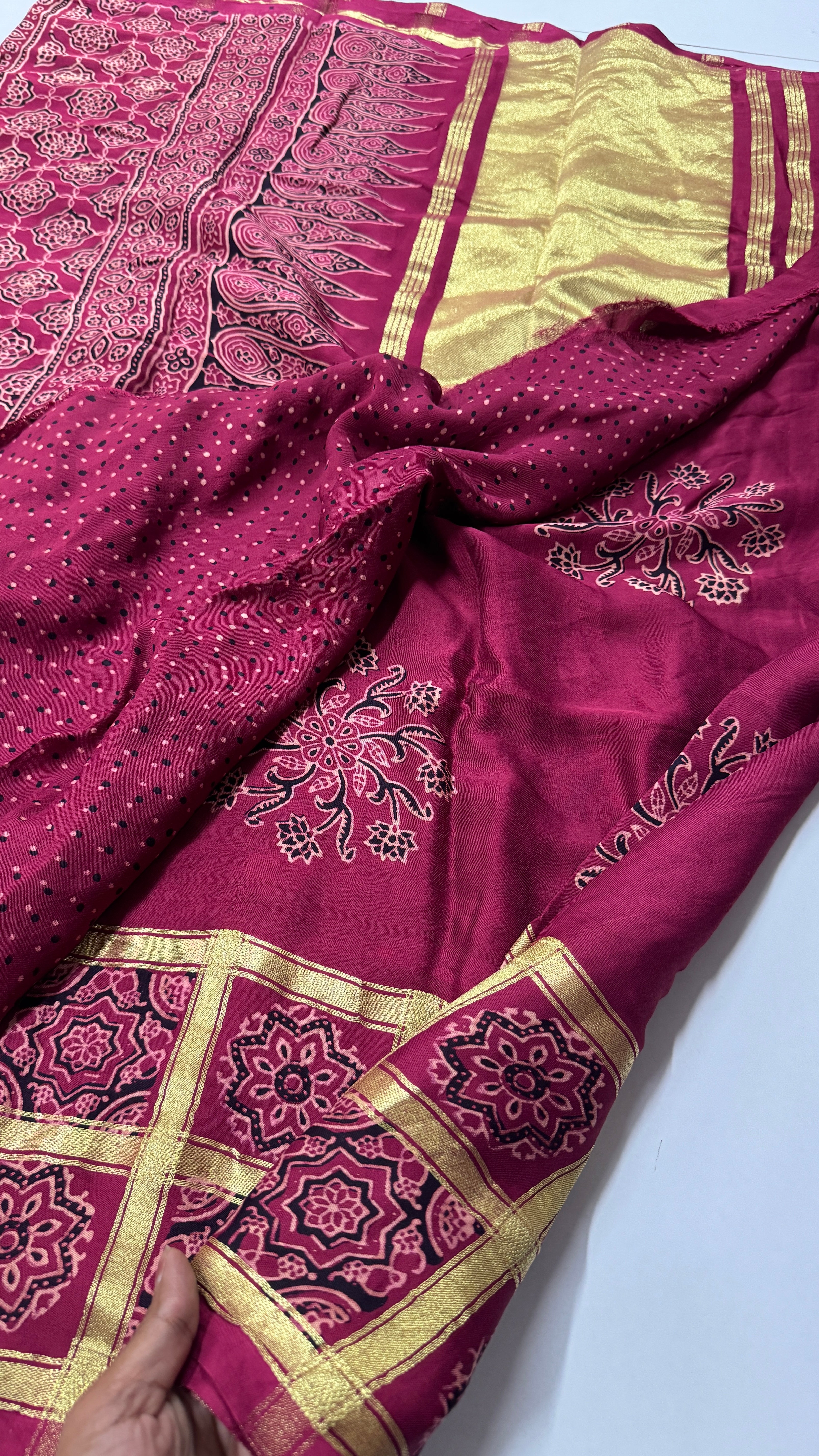Royal Ajrak -Timeless Grace- VARAHI024