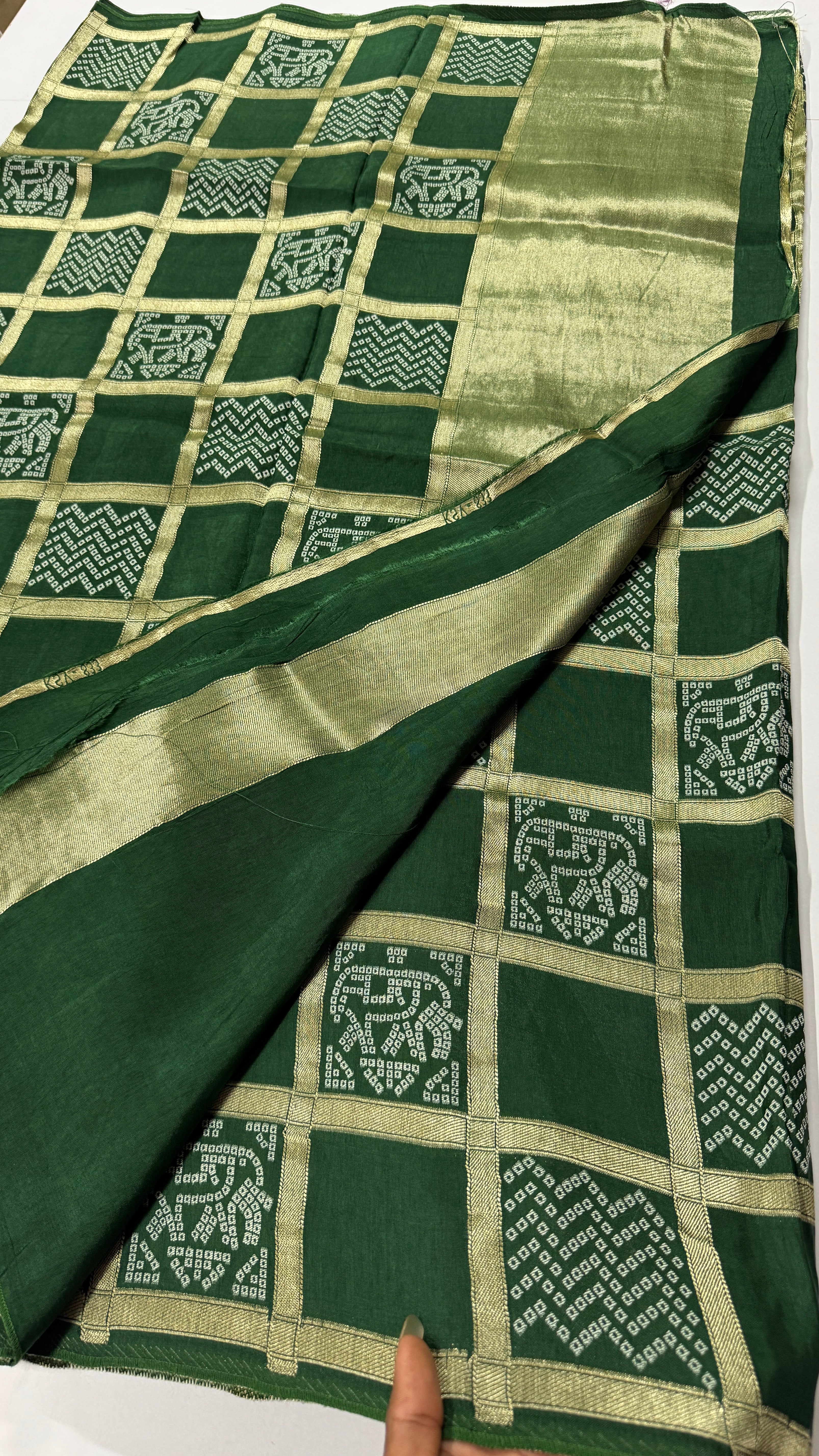 Modal Bandhini Patterned Saree – Pure Viscose Fabric-VARAHI025