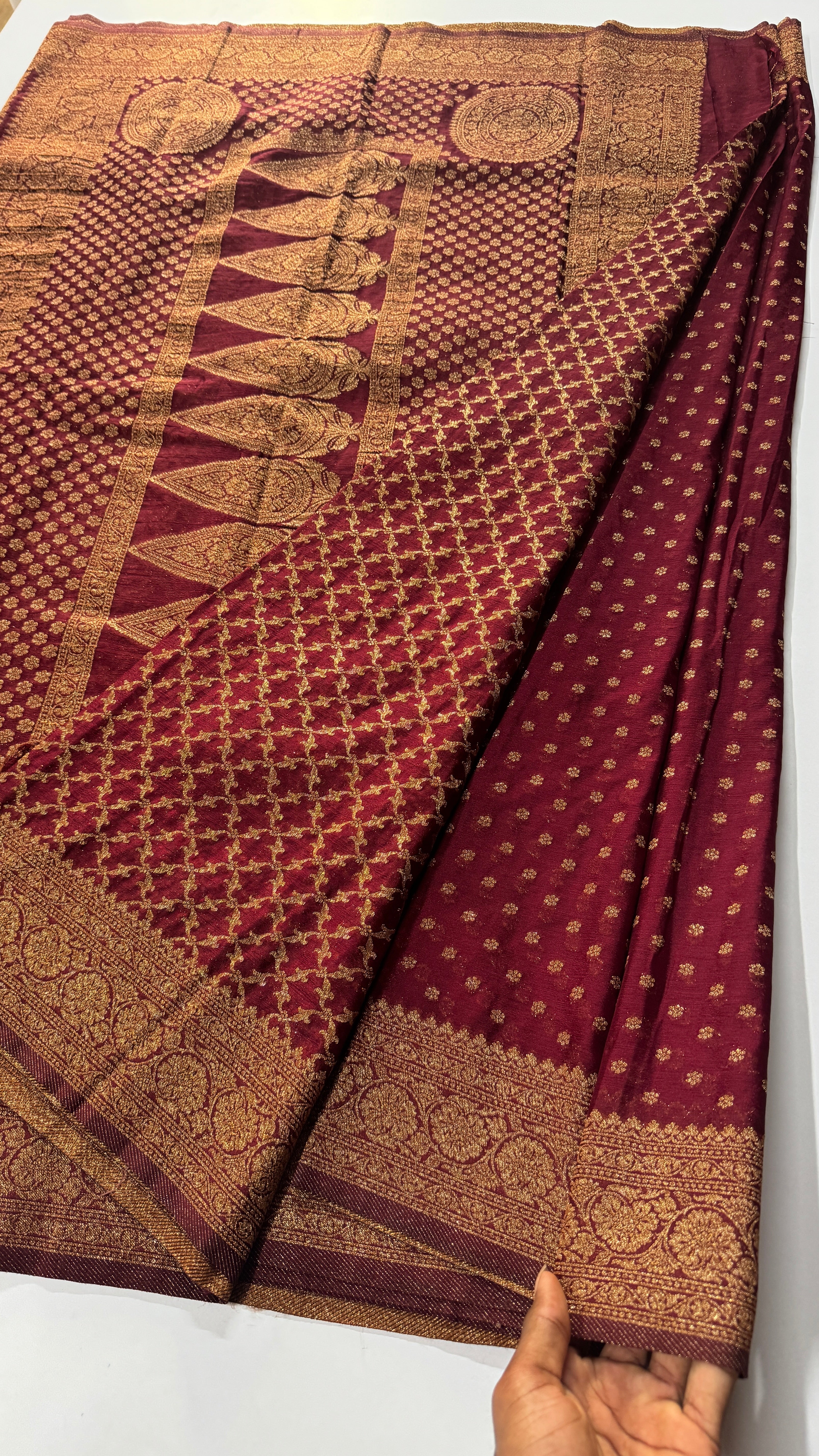 PREMIUM STAR BUTTA KHADI GEORGETTE SAREE-VARAHI033