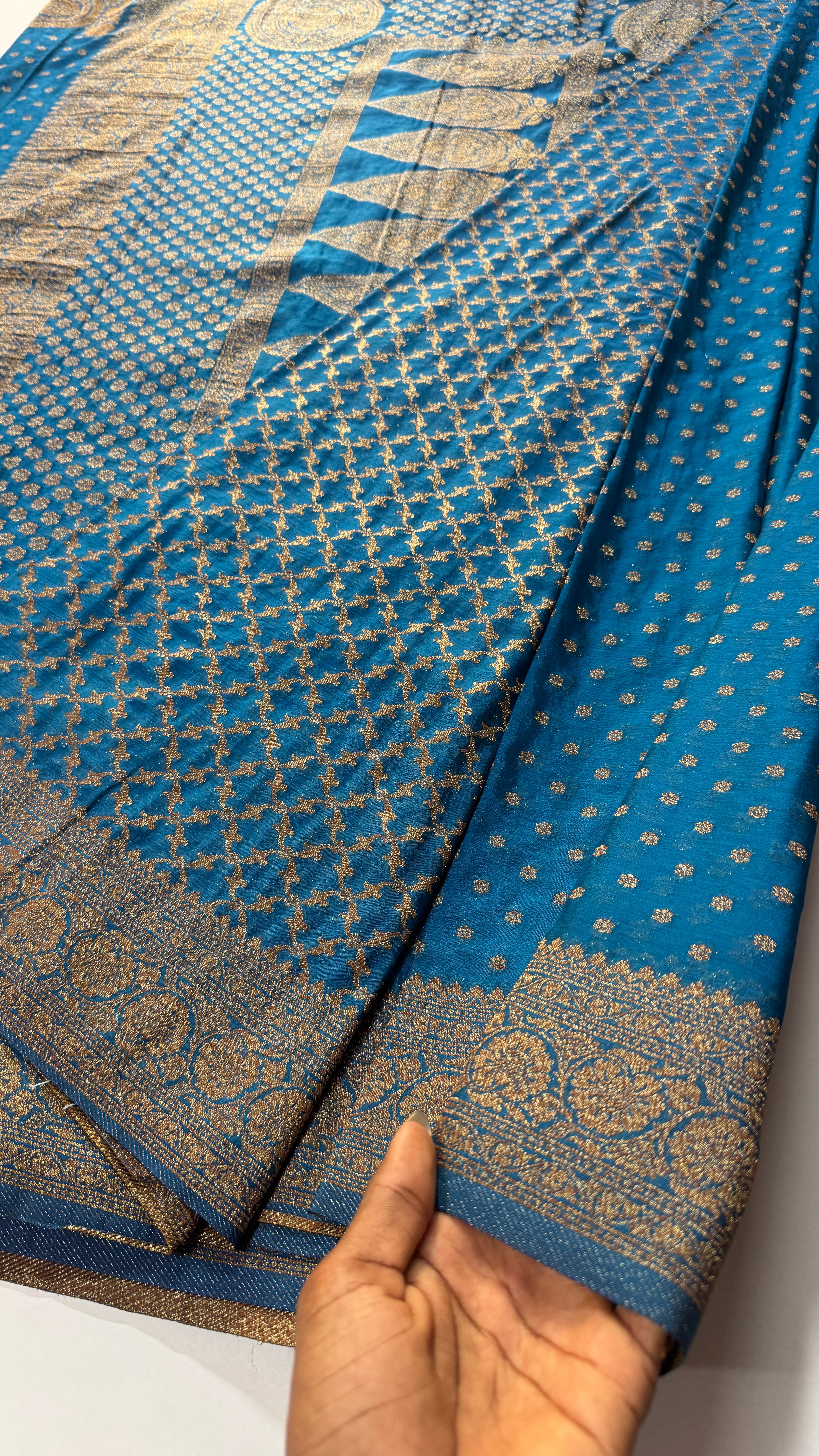 PREMIUM STAR BUTTA KHADI GEORGETTE SAREE-VARAHI033
