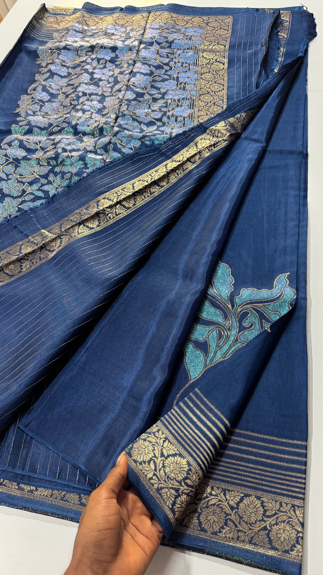 RAW MANGO SAREE – GLITTERY LEAF DESIGN-VARAHI034