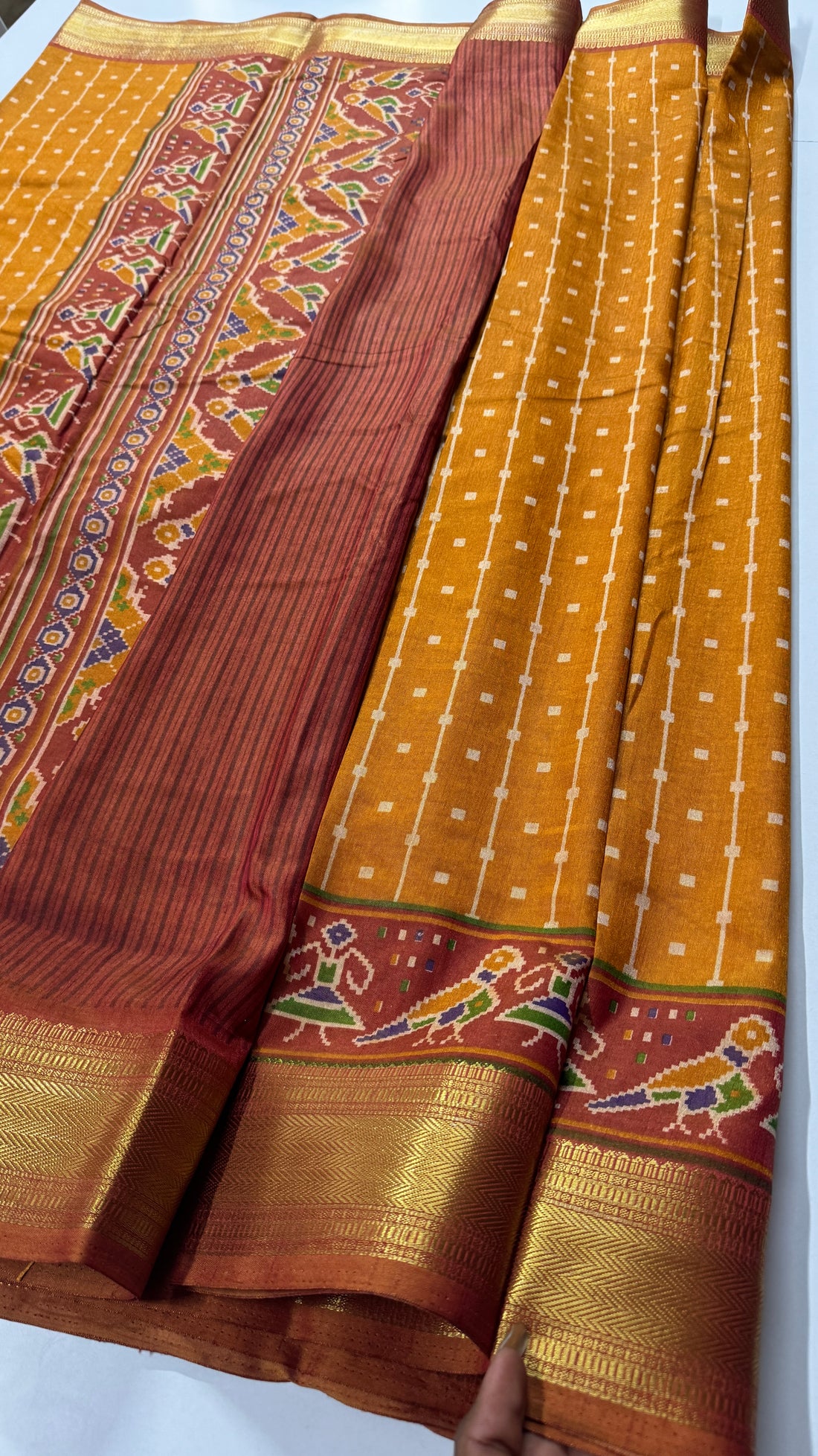 Pochampally Semi Silk Beauty-VARAHI043