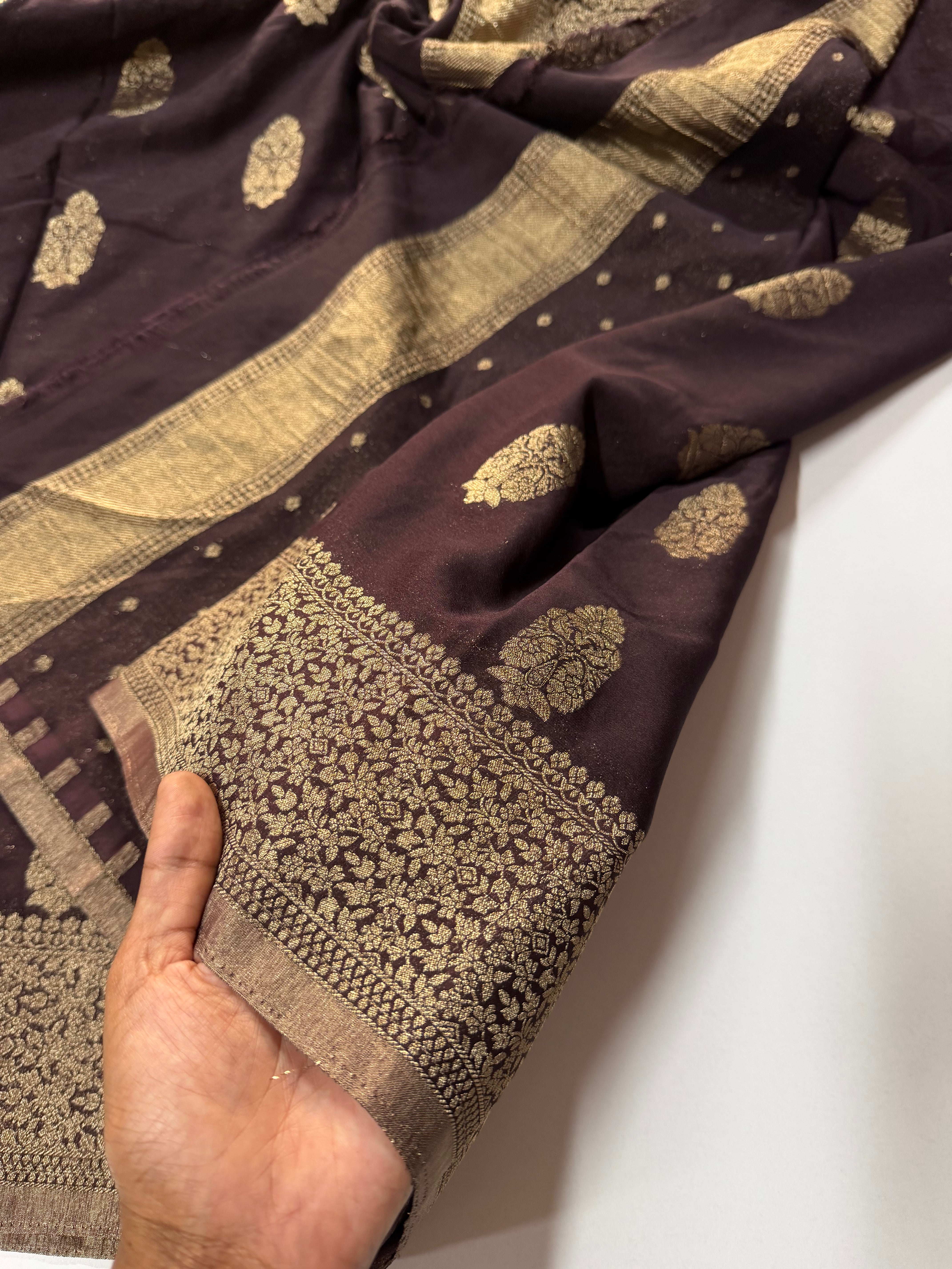 Big butta Georgette crepe beauty in brown- VARAHI50