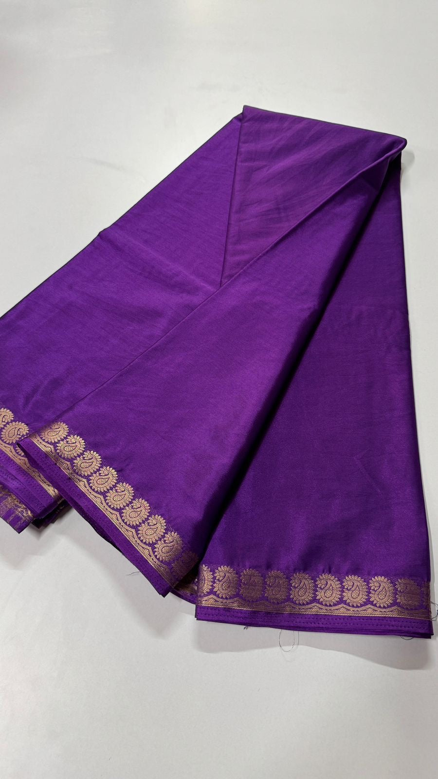 Mysore Crepe Mango Border