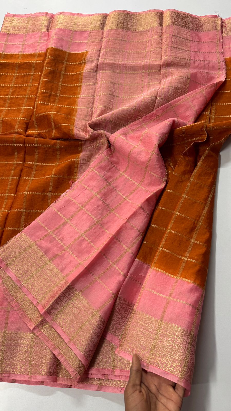 Beautiful Semi Mysore Crepe Chex- VARAHI057