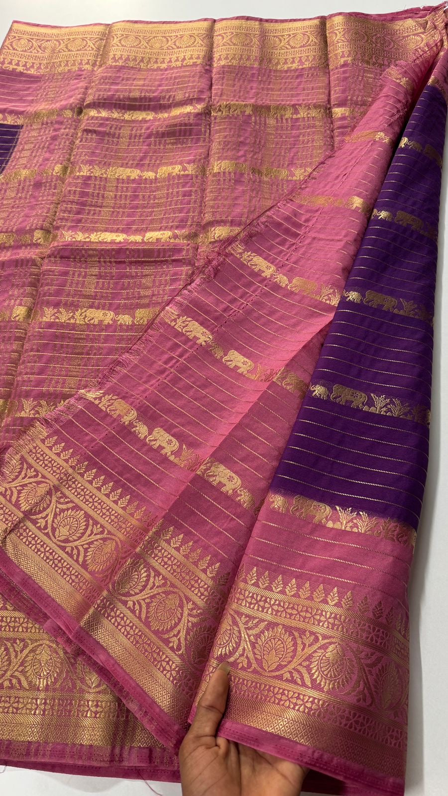 Georgette Crepe Beauty — Elephant with chic horizontal stripes